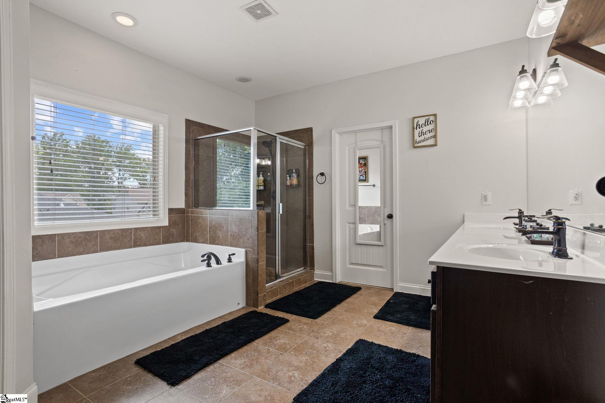 124 Palm Springs Way Simpsonville, SC 29681