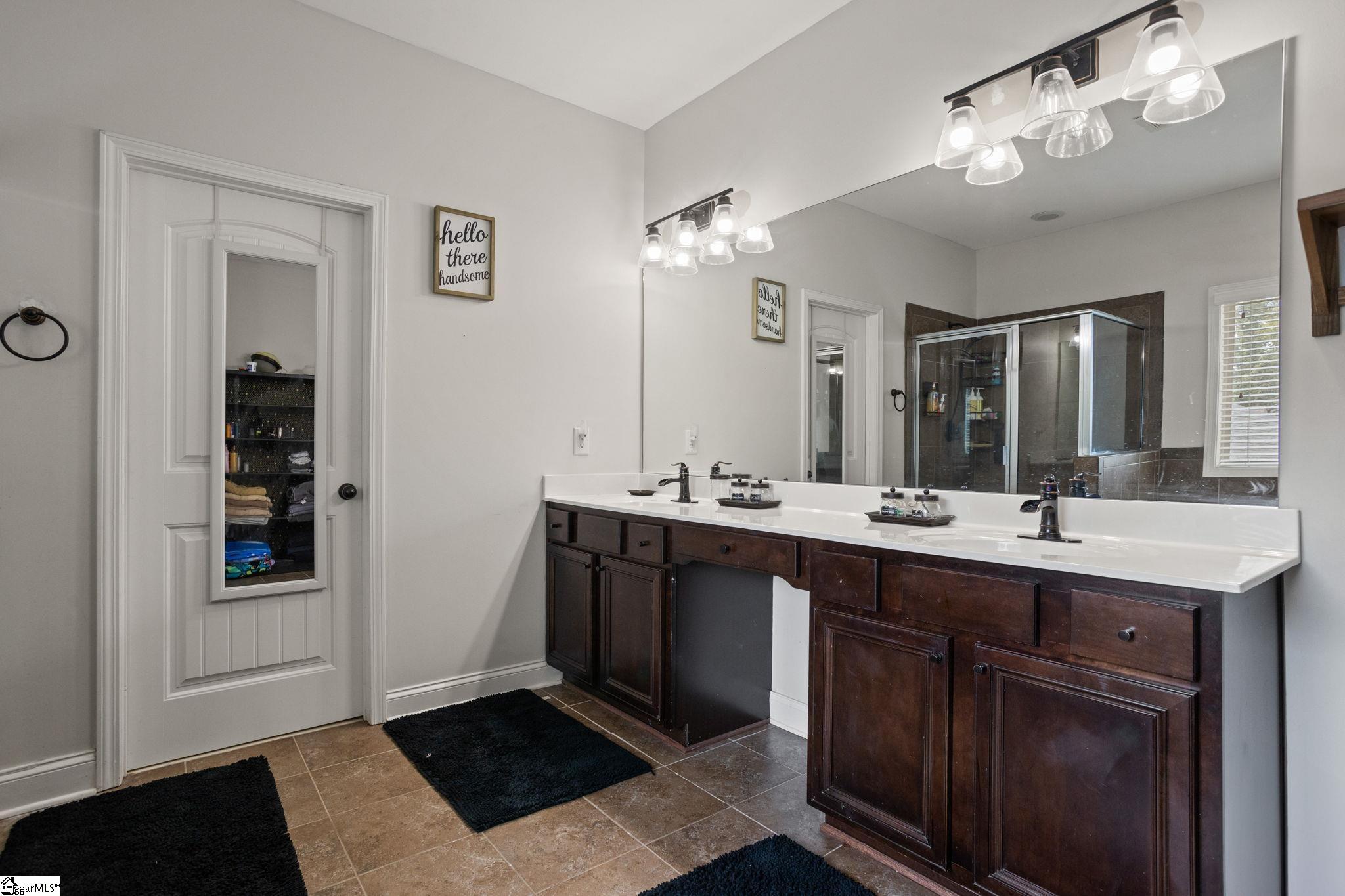 124 Palm Springs Way Simpsonville, SC 29681