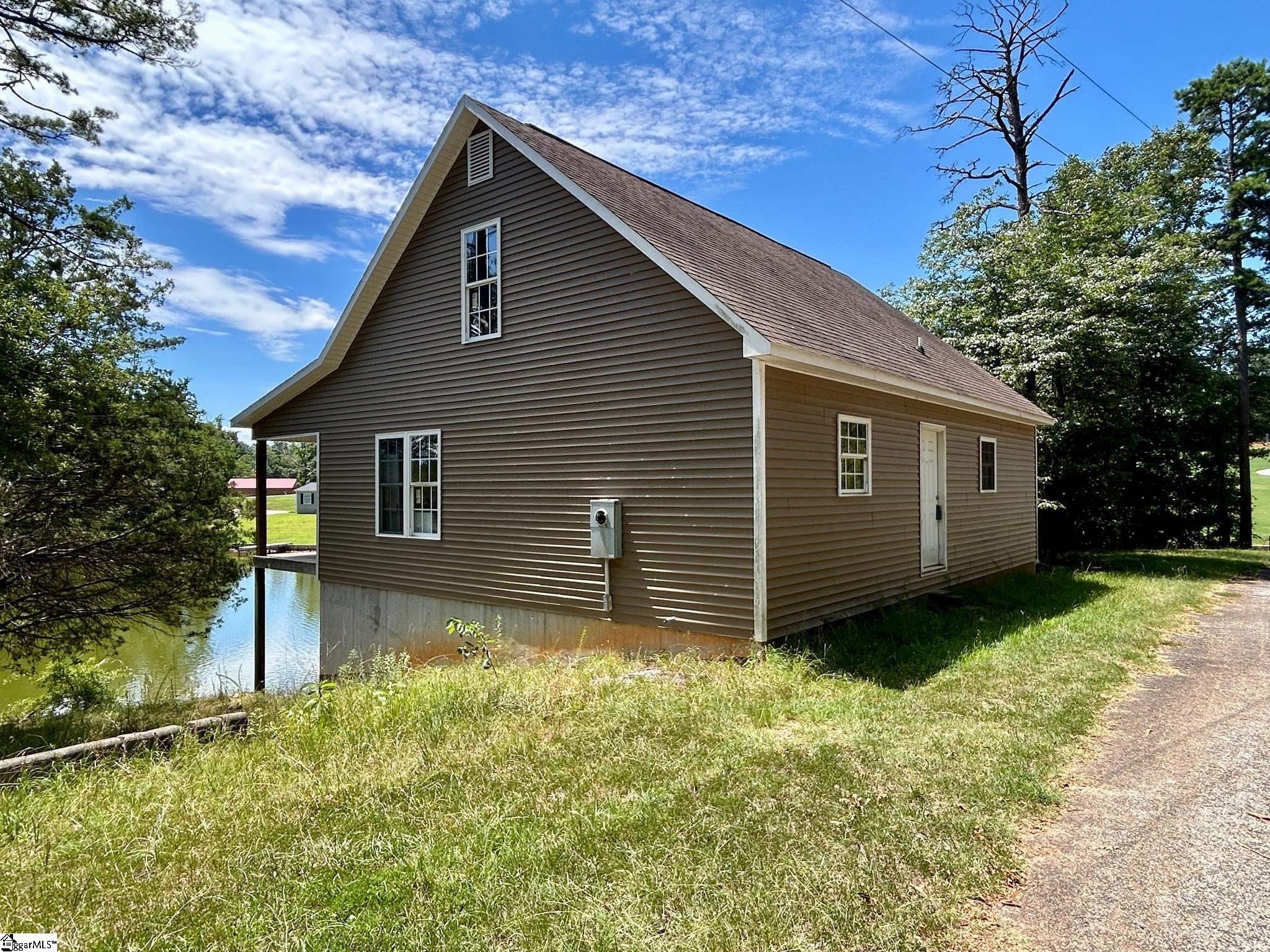 70 Martin Webb Way Iva, SC 29655
