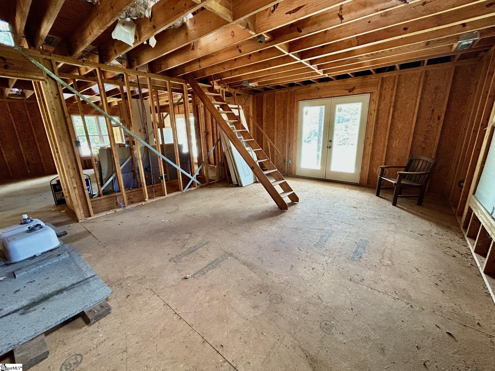 70 Martin Webb Way Iva, SC 29655