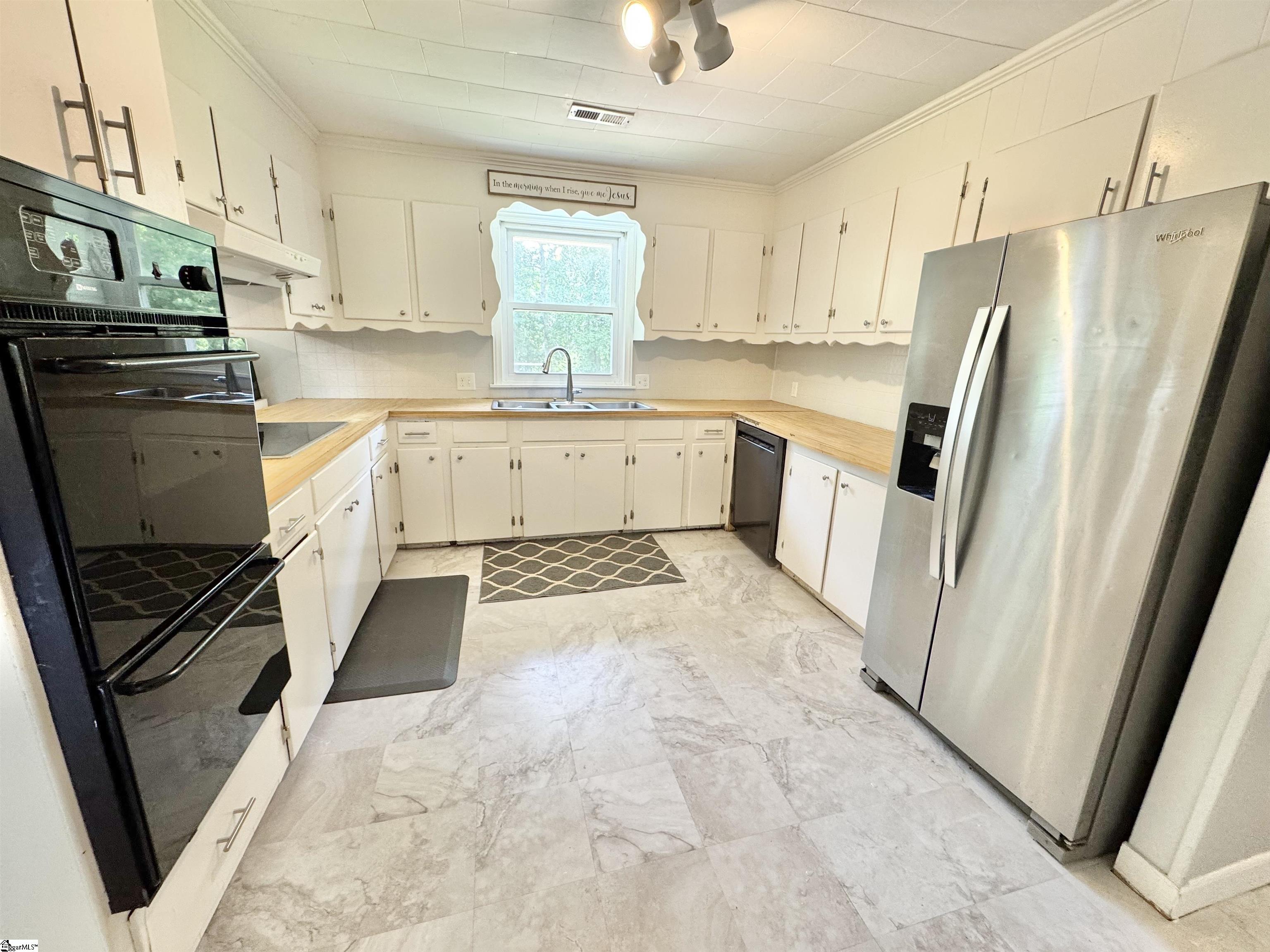 11 Burkett Street Pelzer, SC 29669