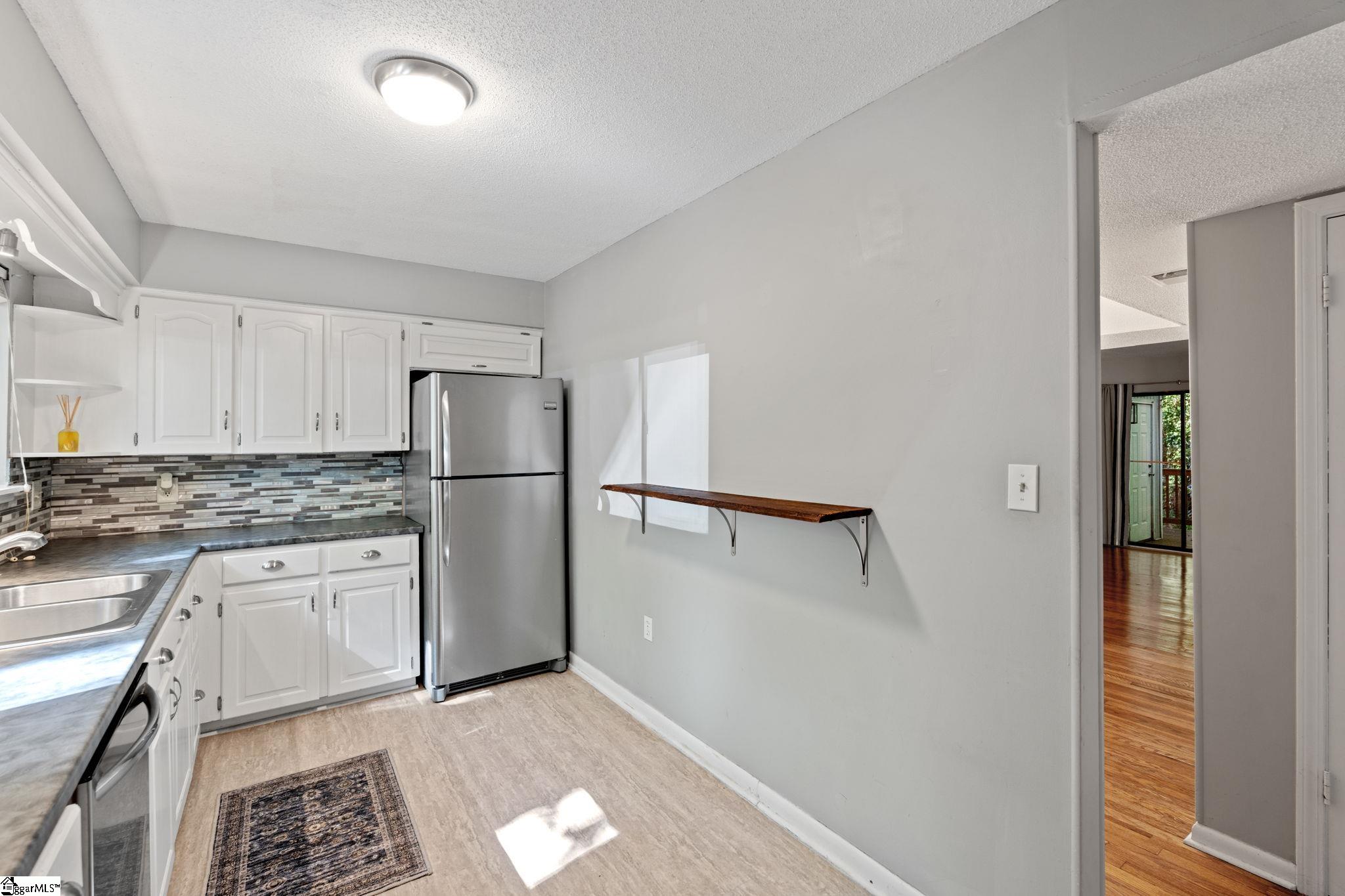 100 Briarview Circle Greenville, SC 29615