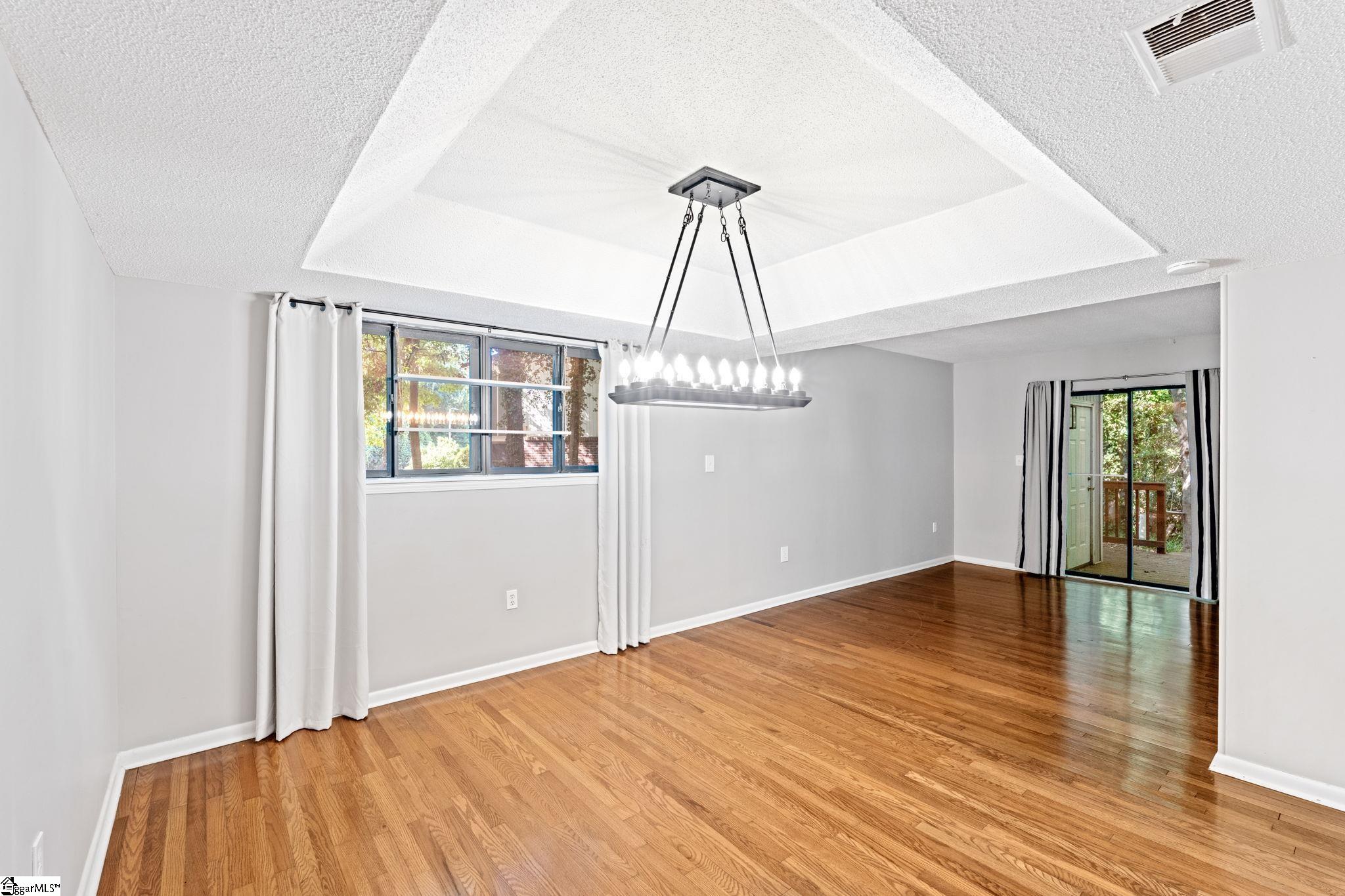 100 Briarview Circle Greenville, SC 29615