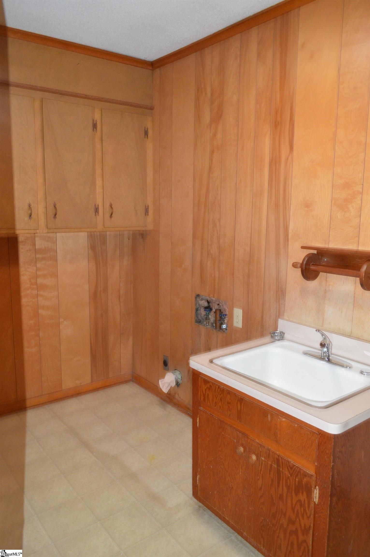 2462 E Blackstock Road Roebuck, SC 29376