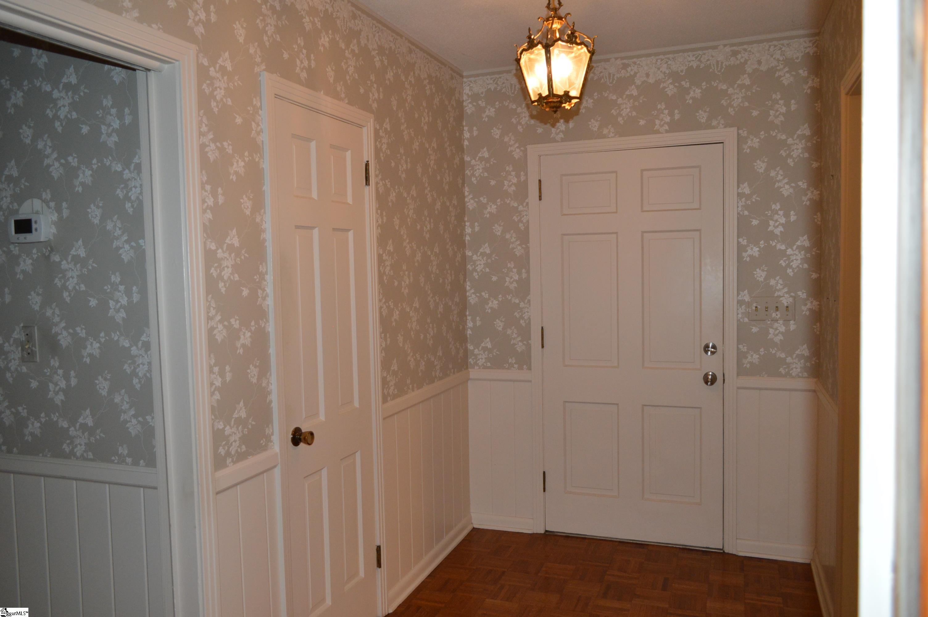2462 E Blackstock Road Roebuck, SC 29376