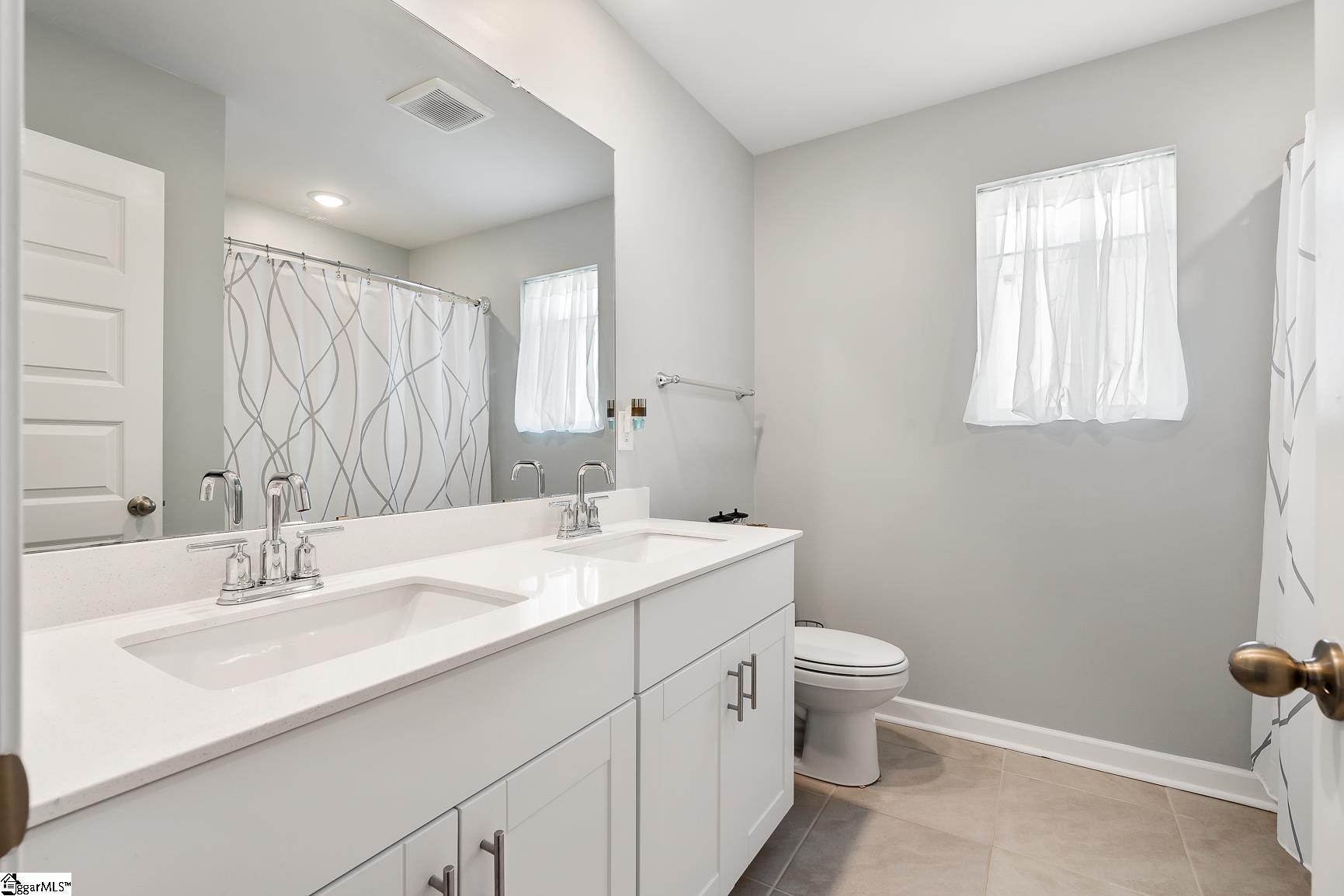 108 Longleaf Lane Pendelton, SC 29670