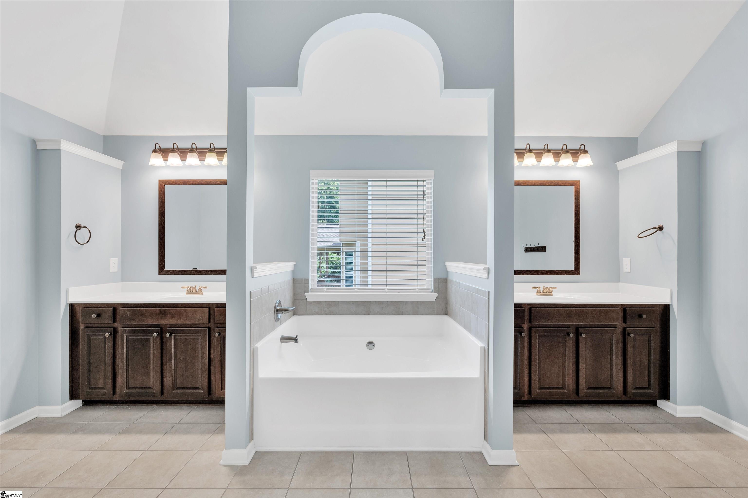 1 Lazy Willow Drive Simpsonville, SC 29680
