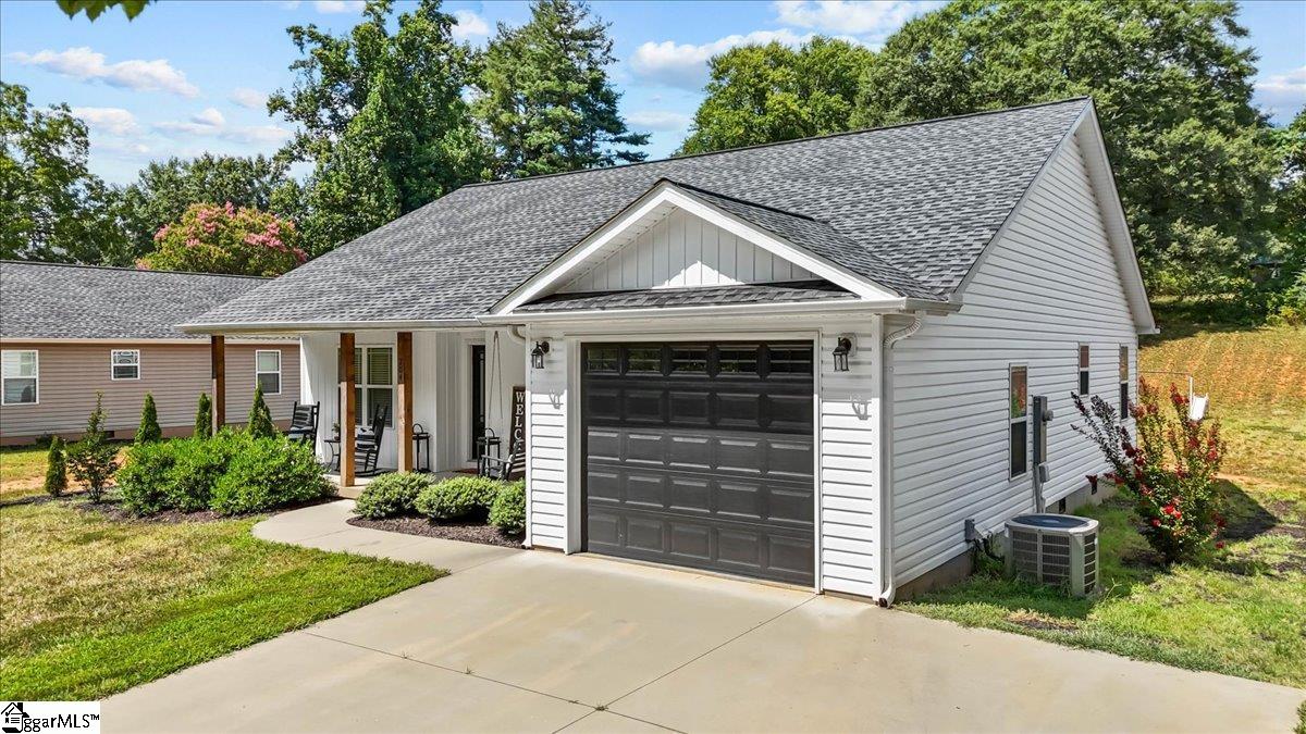 204 N Randolph Avenue Landrum, SC 29356