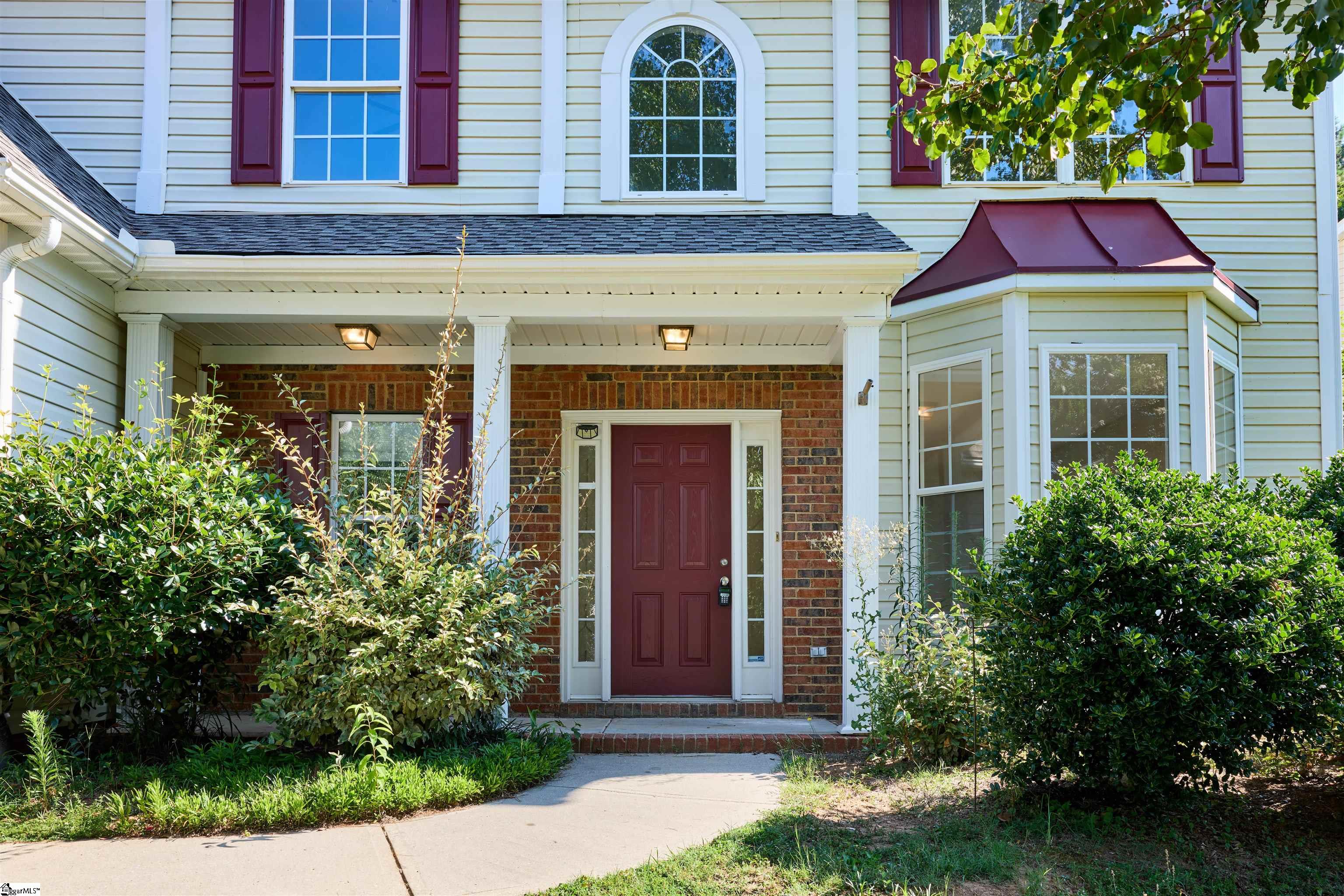 307 Woodruff Lake Way Simpsonville, SC 29681-5186