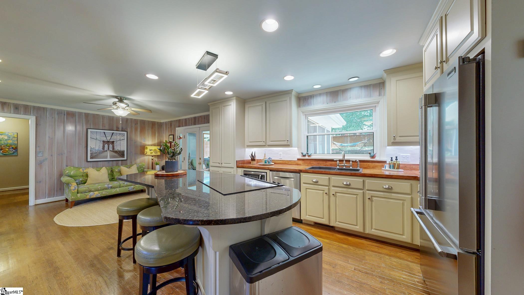 2012 Boulevard Heights Anderson, SC 29621