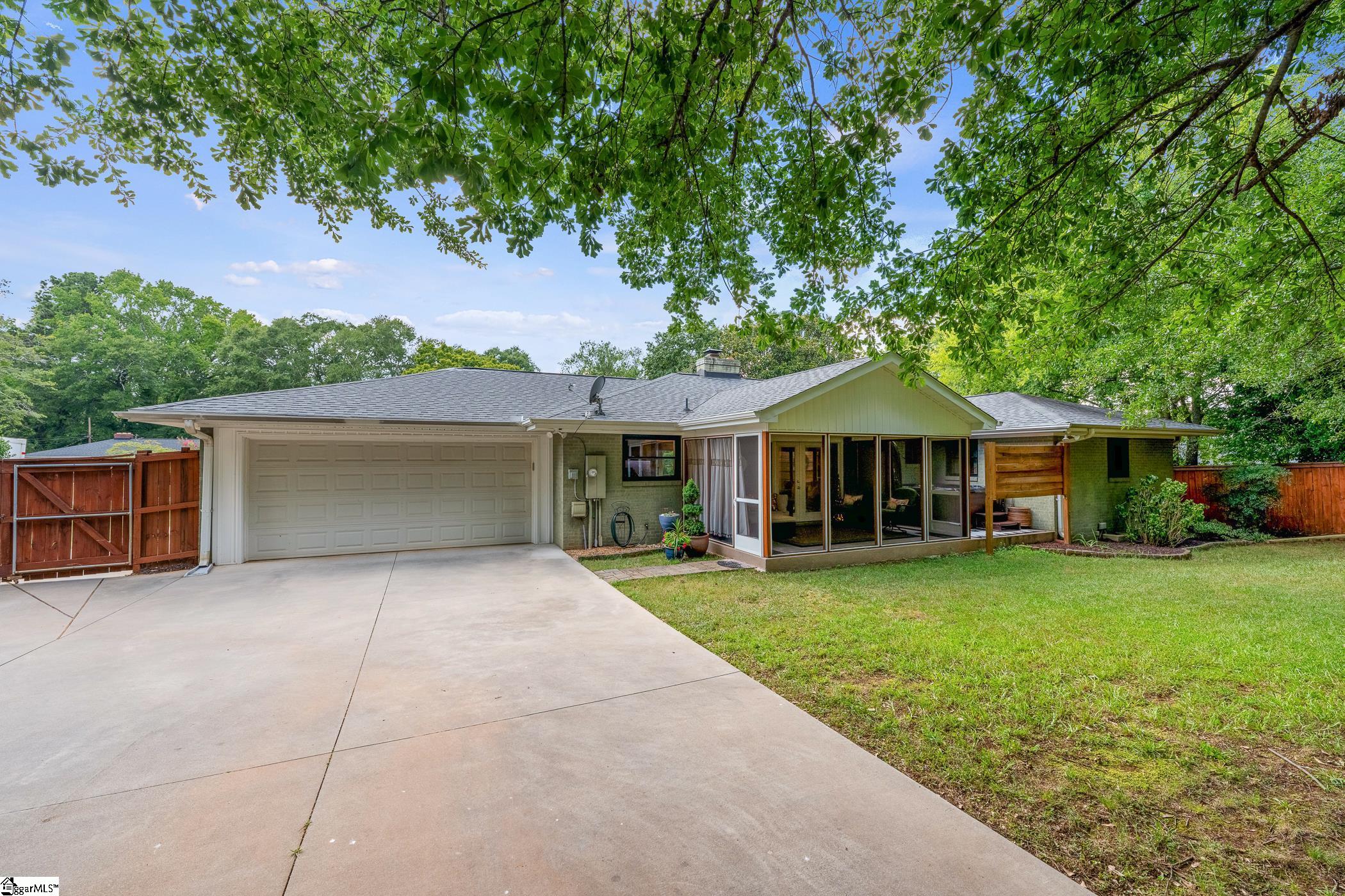 2012 Boulevard Heights Anderson, SC 29621