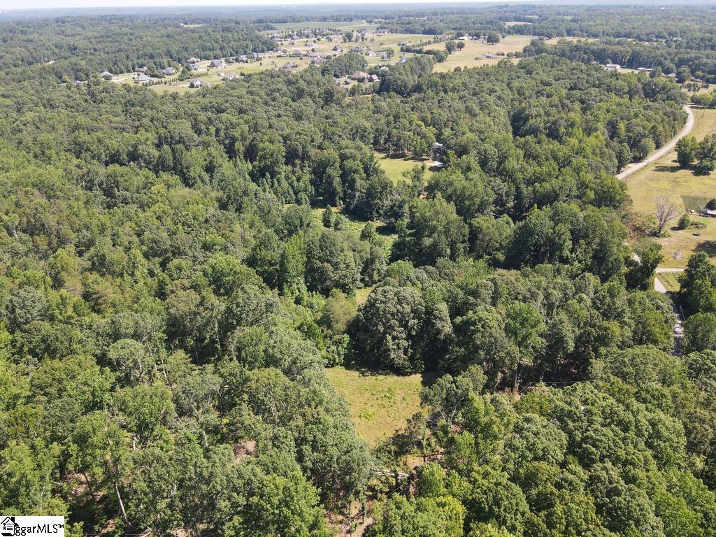 660 Hunters Road Roebuck, SC 29376