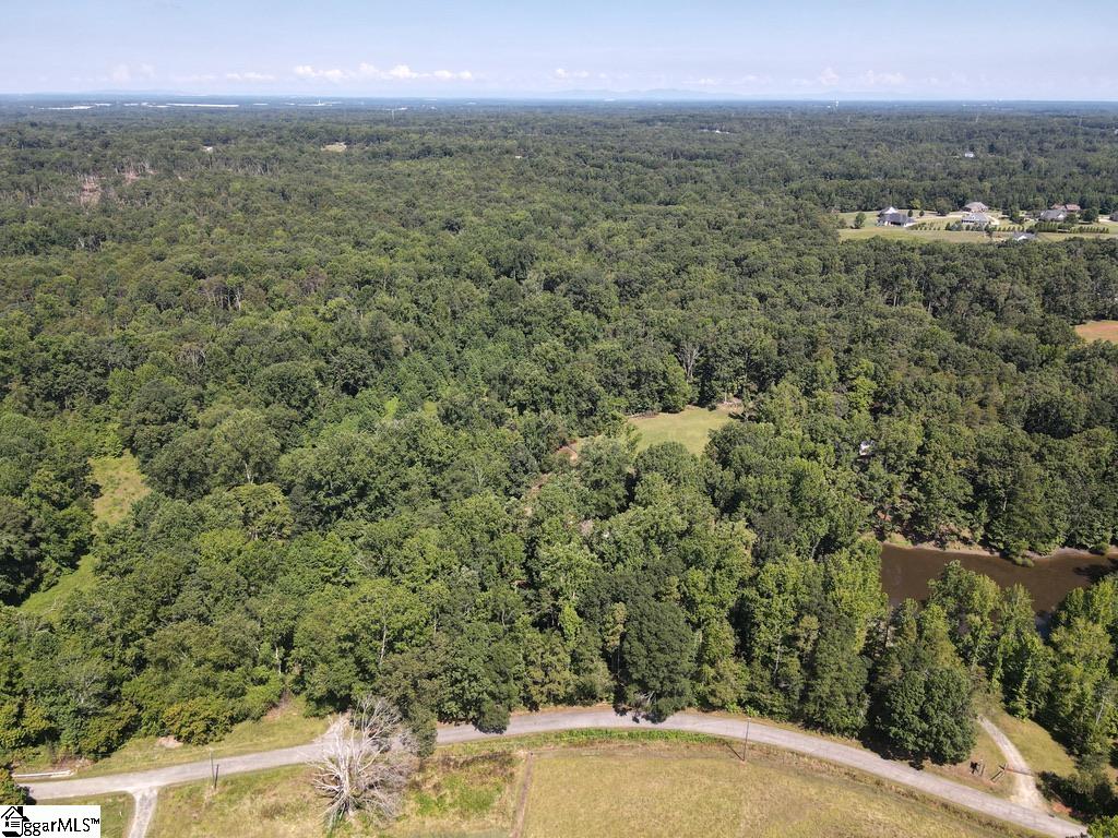 660 Hunters Road Roebuck, SC 29376