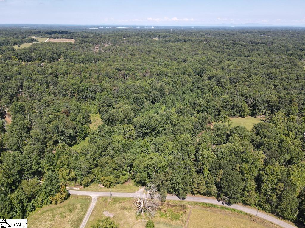 660 Hunters Road Roebuck, SC 29376