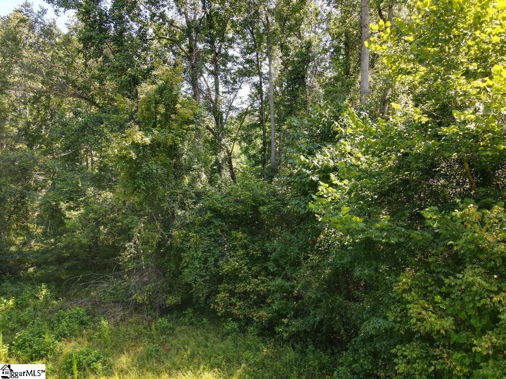 660 Hunters Road Roebuck, SC 29376