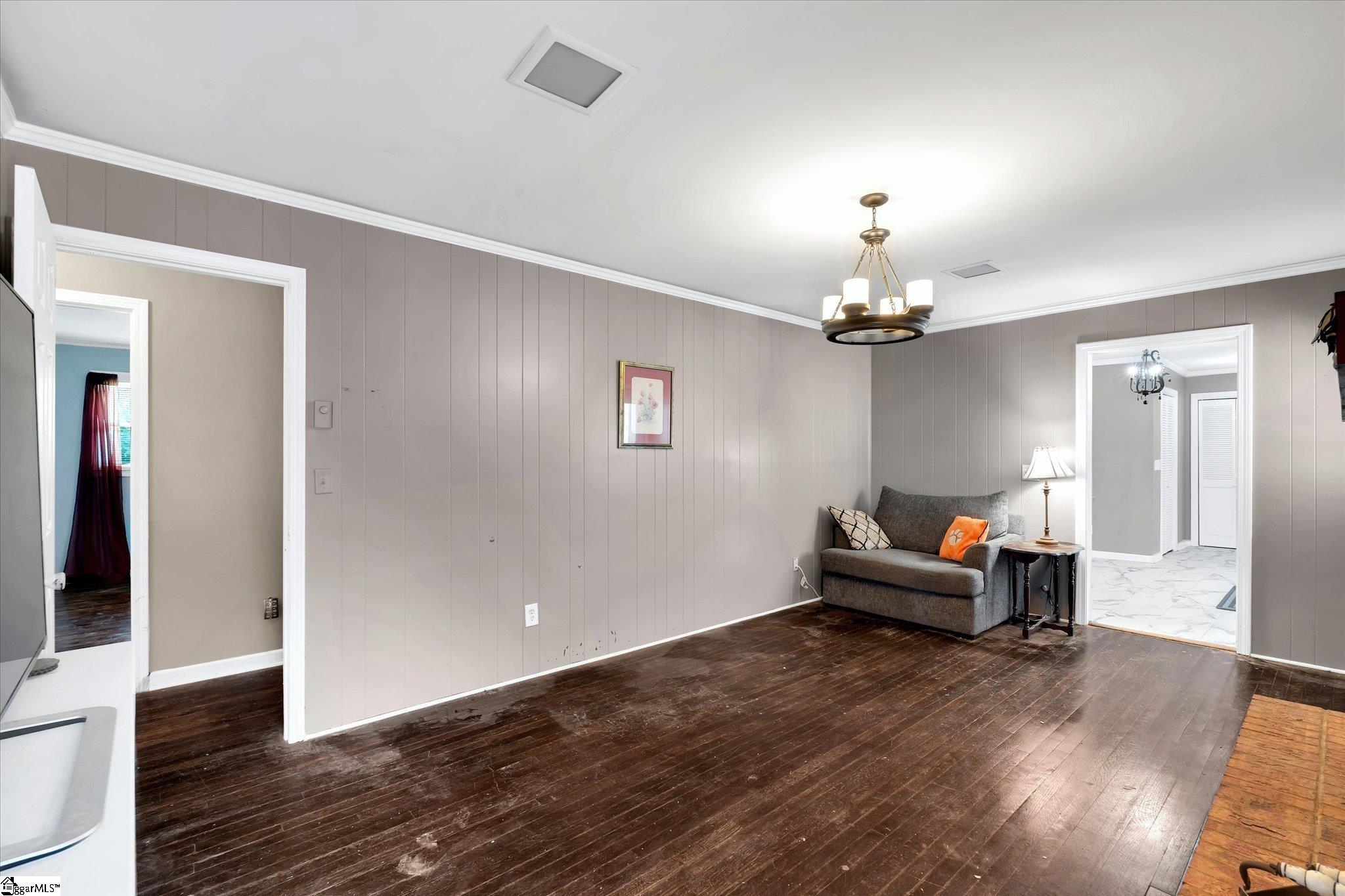 4208 Old Buncombe Road Greenville, SC 29617-7522