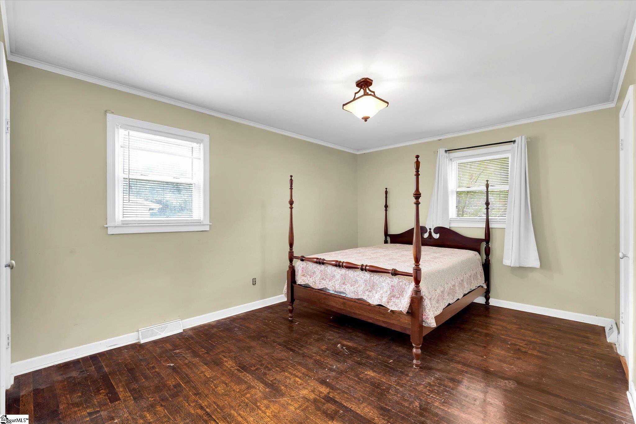 4208 Old Buncombe Road Greenville, SC 29617-7522