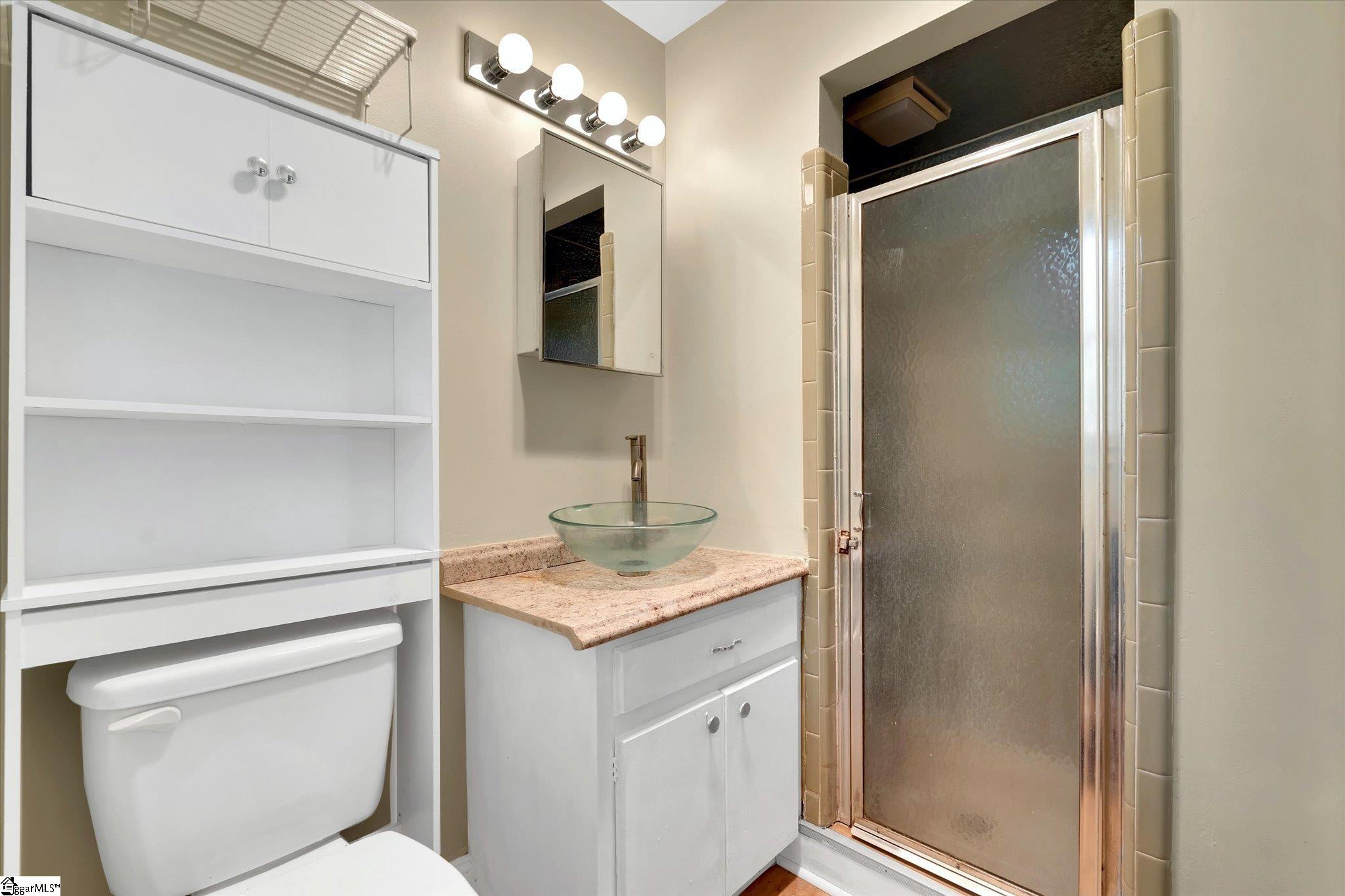 4208 Old Buncombe Road Greenville, SC 29617-7522