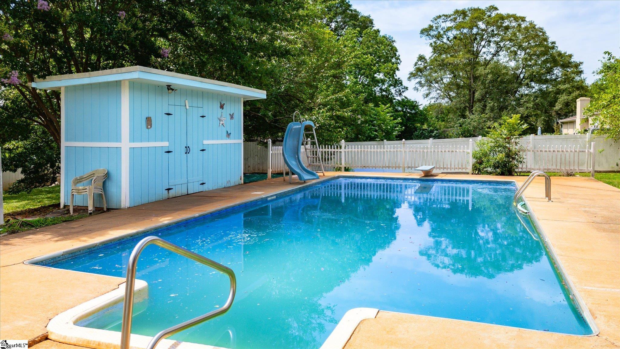 4208 Old Buncombe Road Greenville, SC 29617-7522