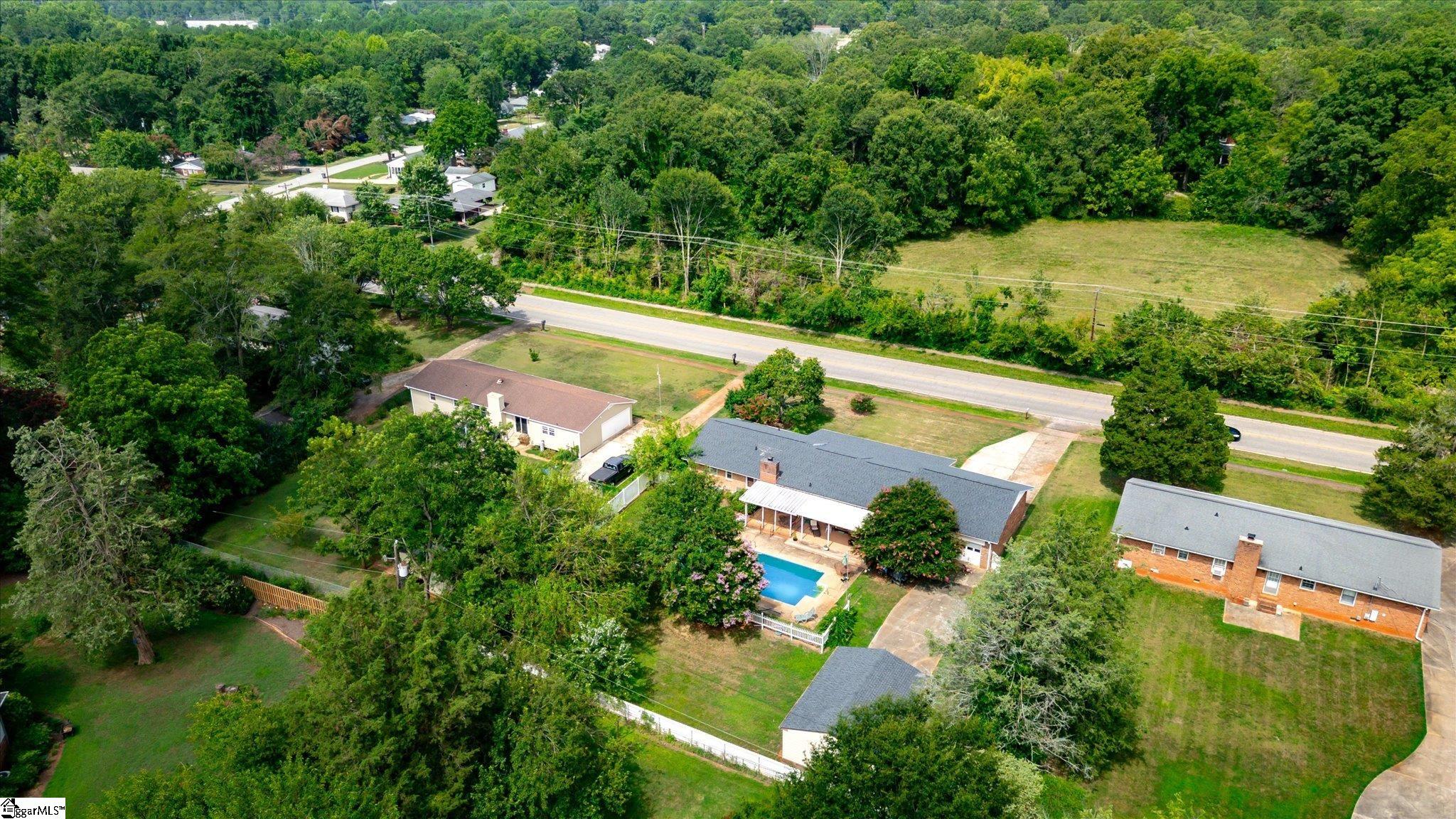4208 Old Buncombe Road Greenville, SC 29617-7522