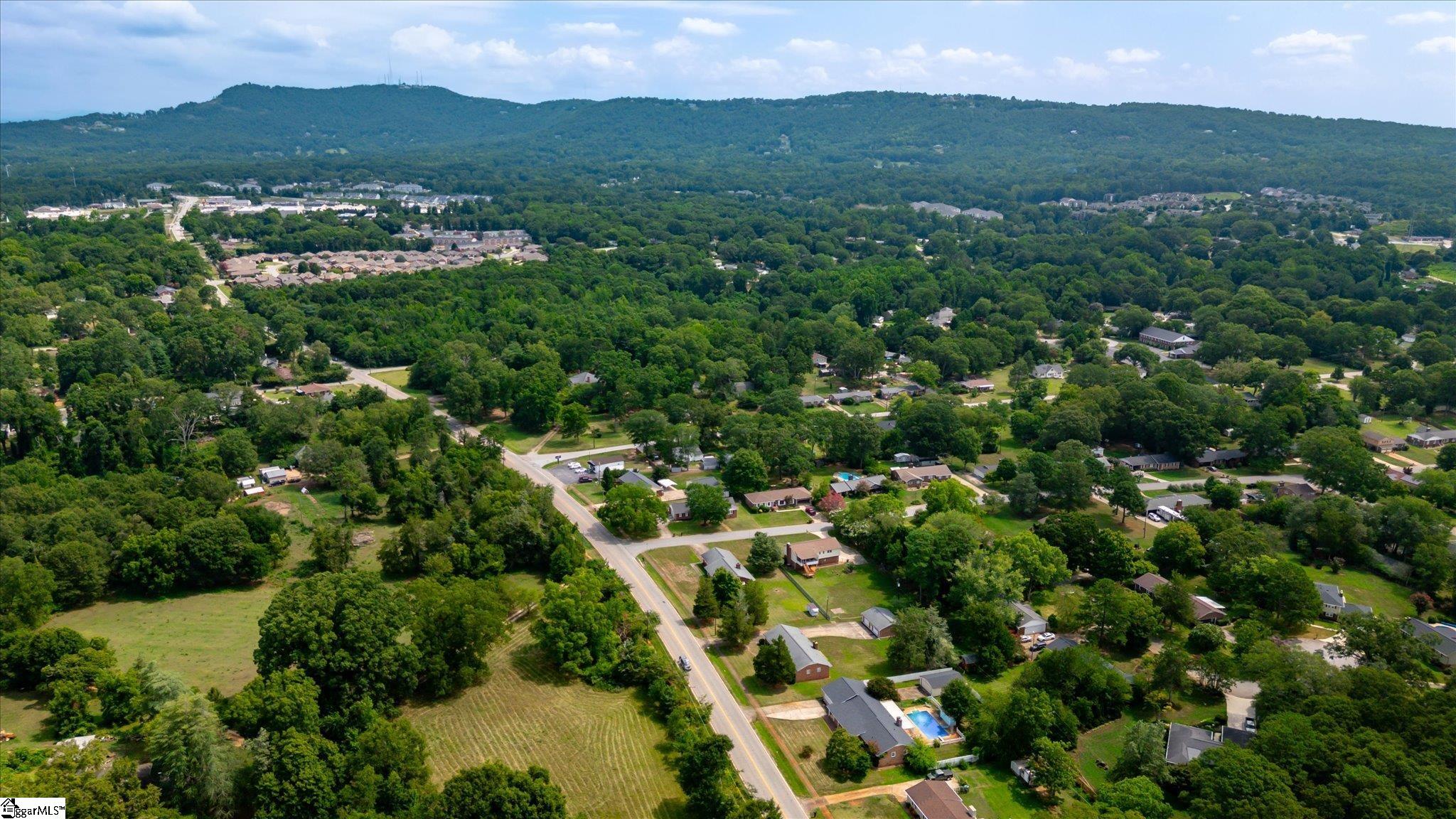 4208 Old Buncombe Road Greenville, SC 29617-7522