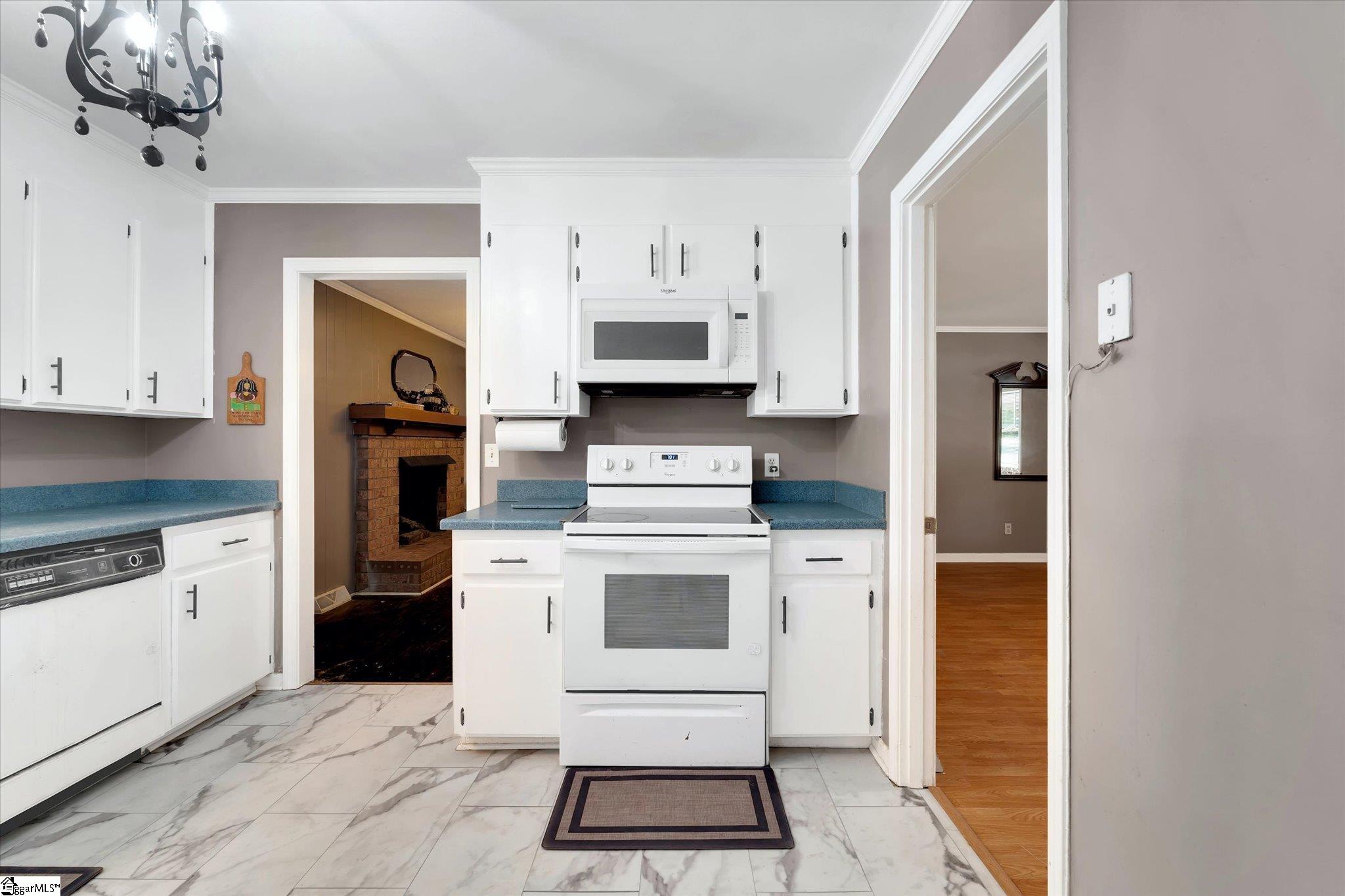 4208 Old Buncombe Road Greenville, SC 29617-7522