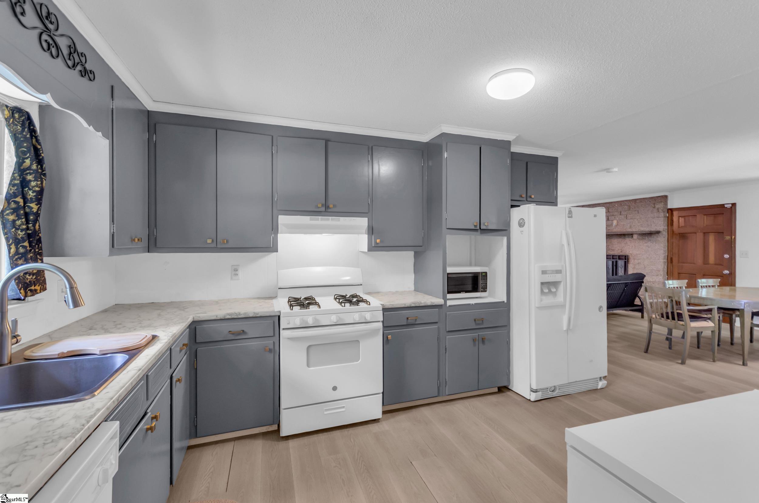 127 Hillcrest Circle Belton, SC 29627