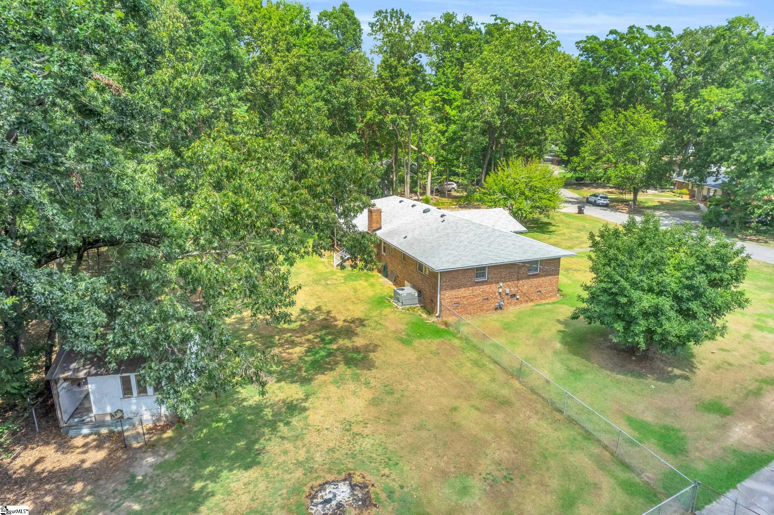 127 Hillcrest Circle Belton, SC 29627
