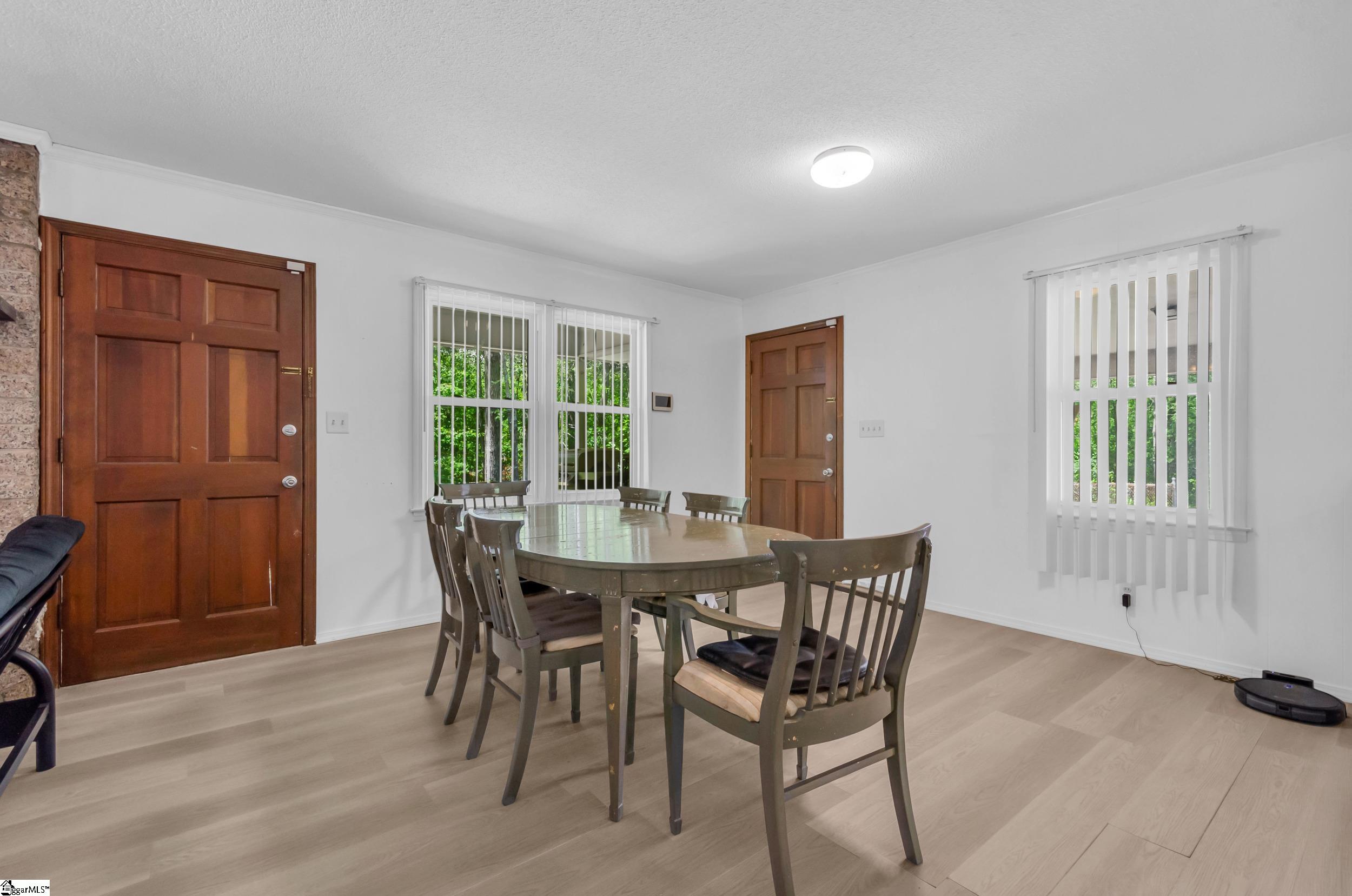 127 Hillcrest Circle Belton, SC 29627