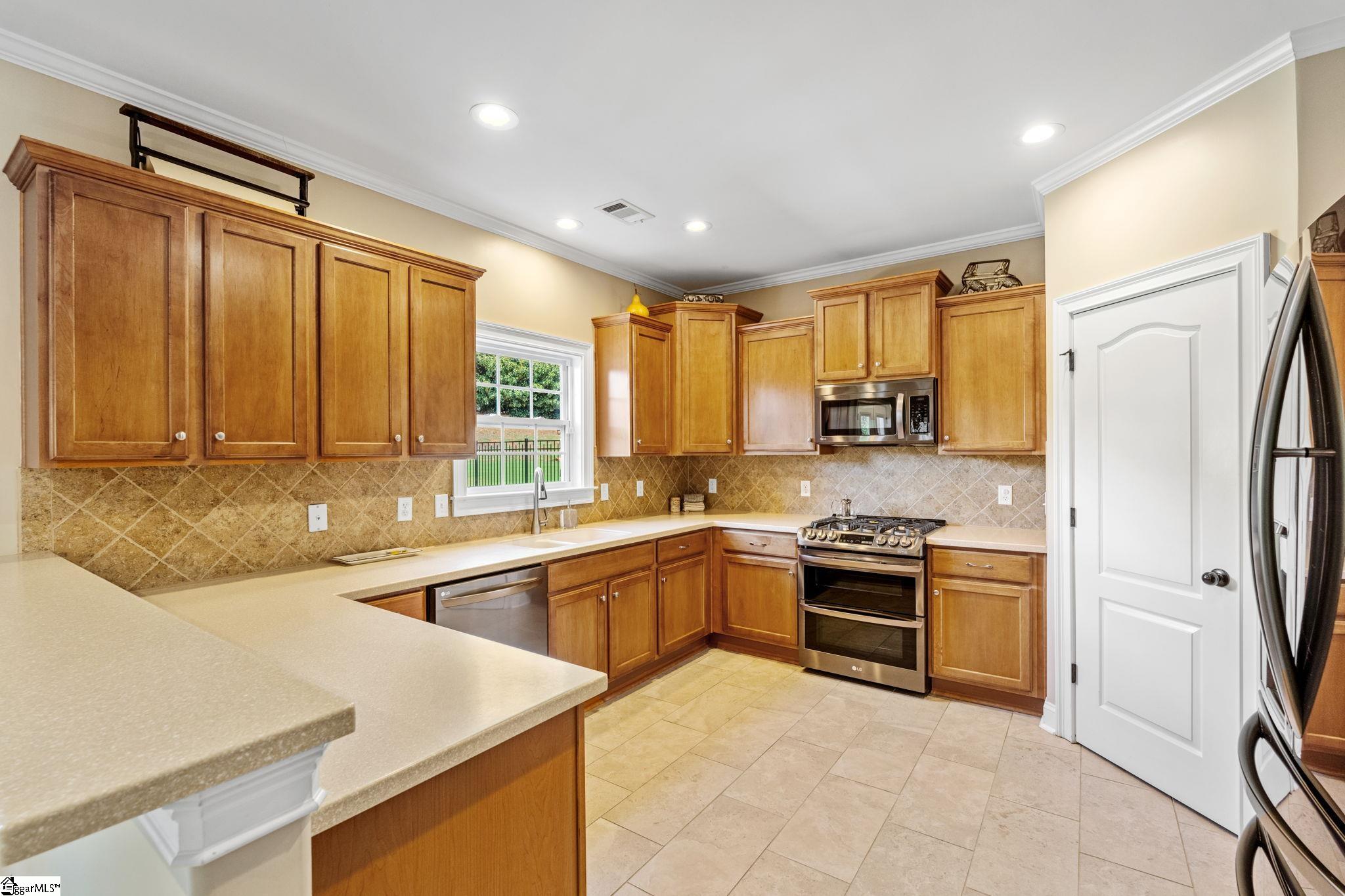 215 Haddington Lane Greenville, SC 29609