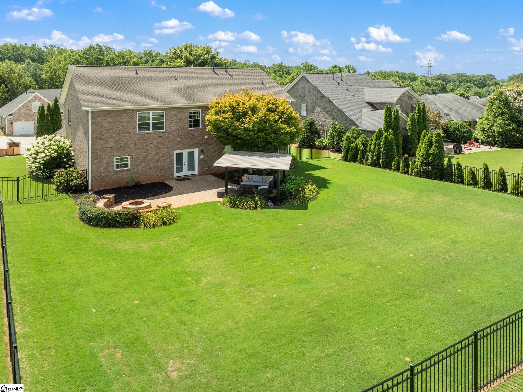 215 Haddington Lane Greenville, SC 29609