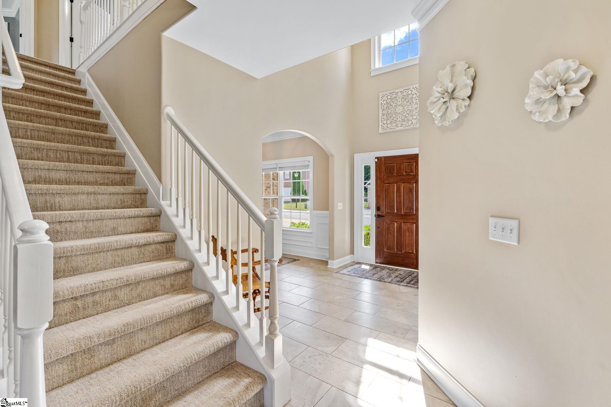 215 Haddington Lane Greenville, SC 29609