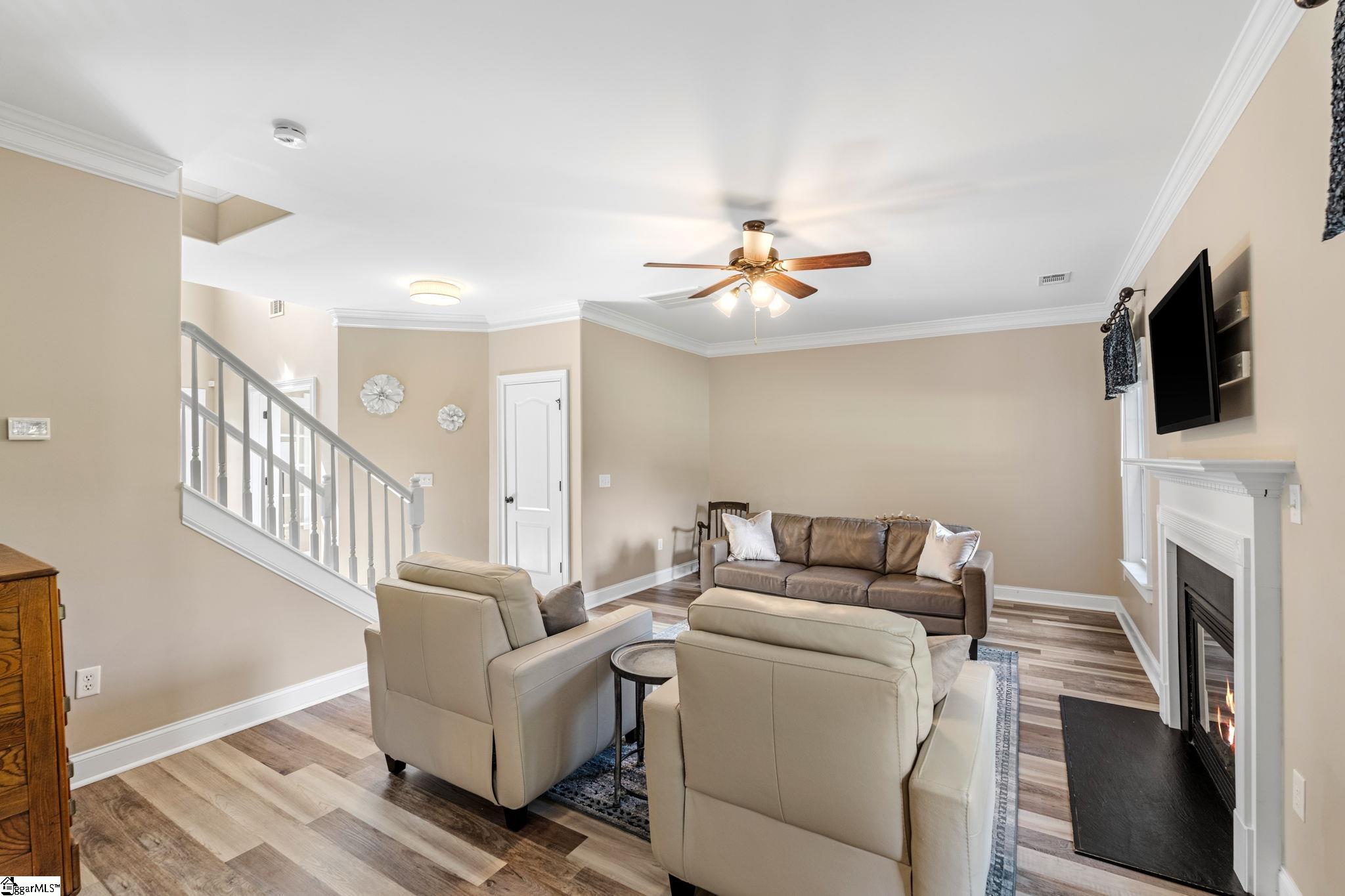215 Haddington Lane Greenville, SC 29609