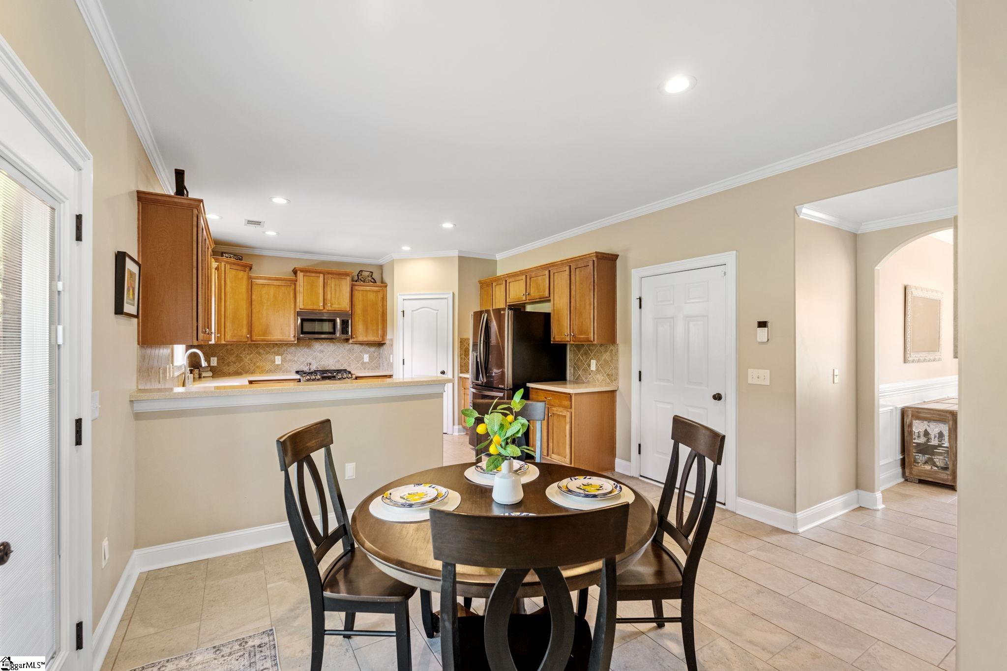 215 Haddington Lane Greenville, SC 29609