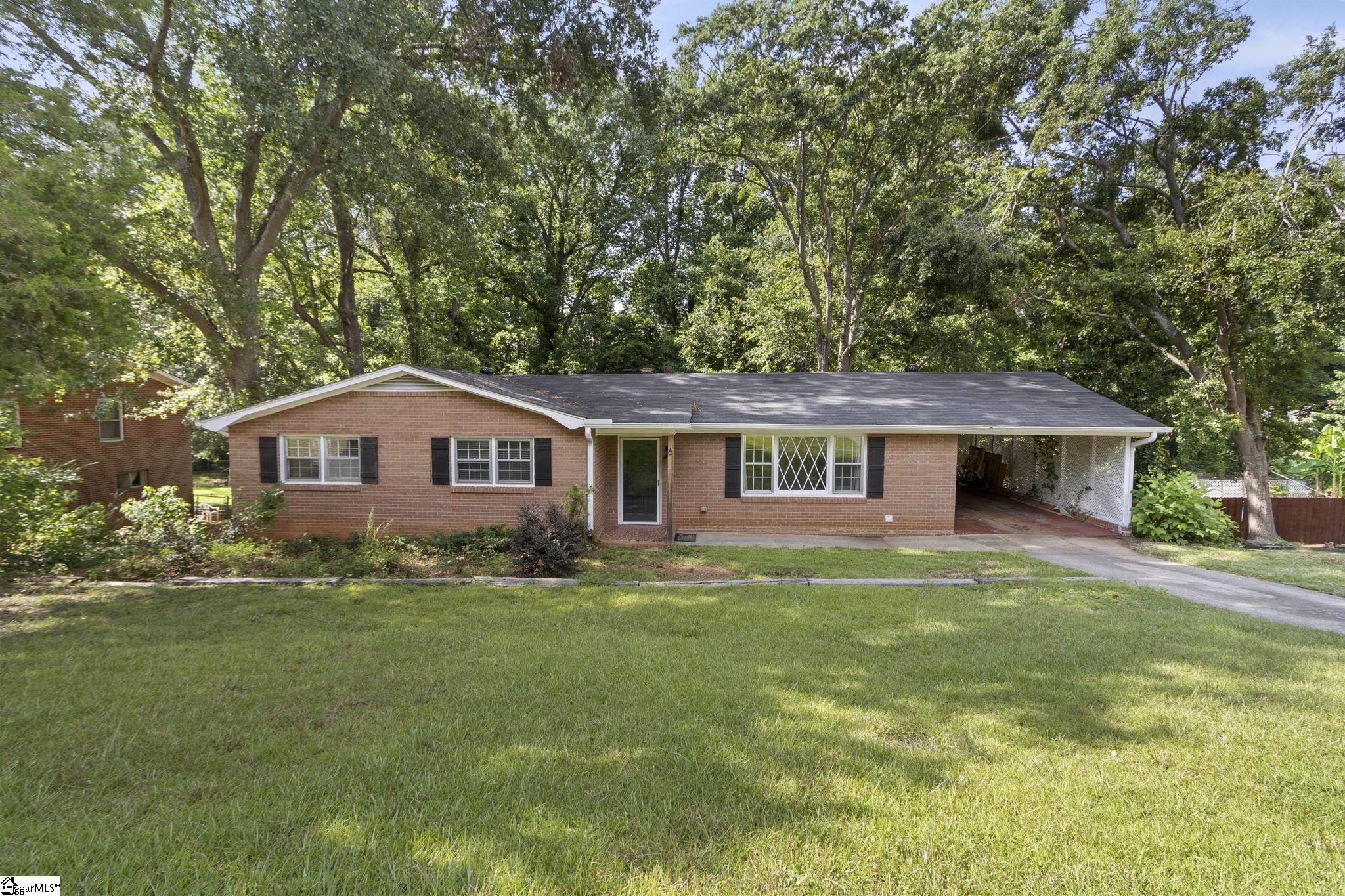 6 N Oak Forest Drive Greenville, SC 29617