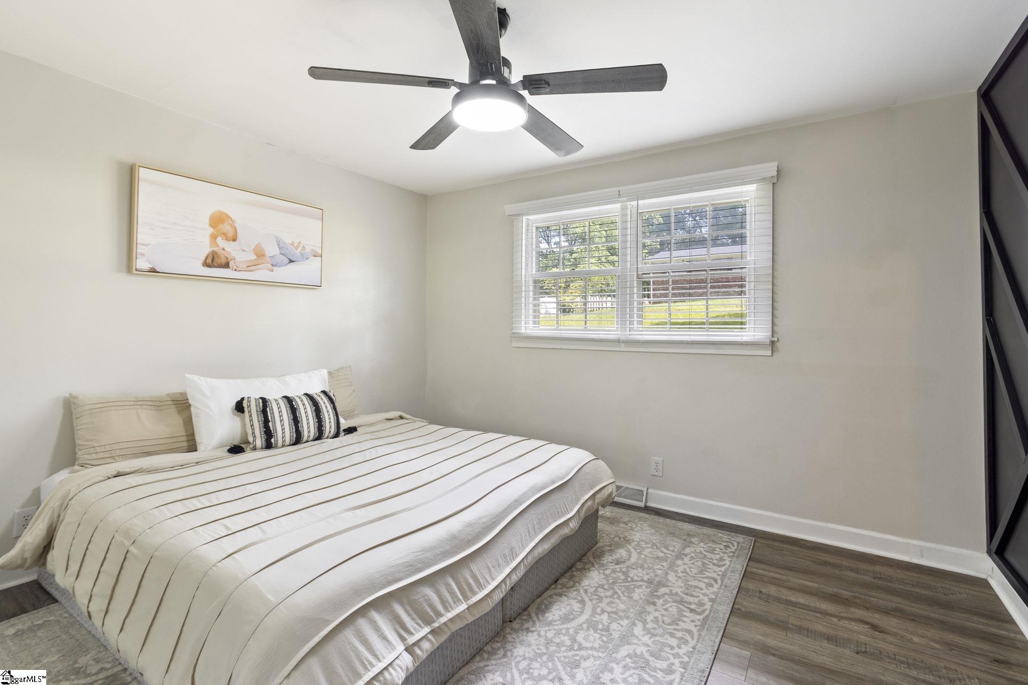 6 N Oak Forest Drive Greenville, SC 29617