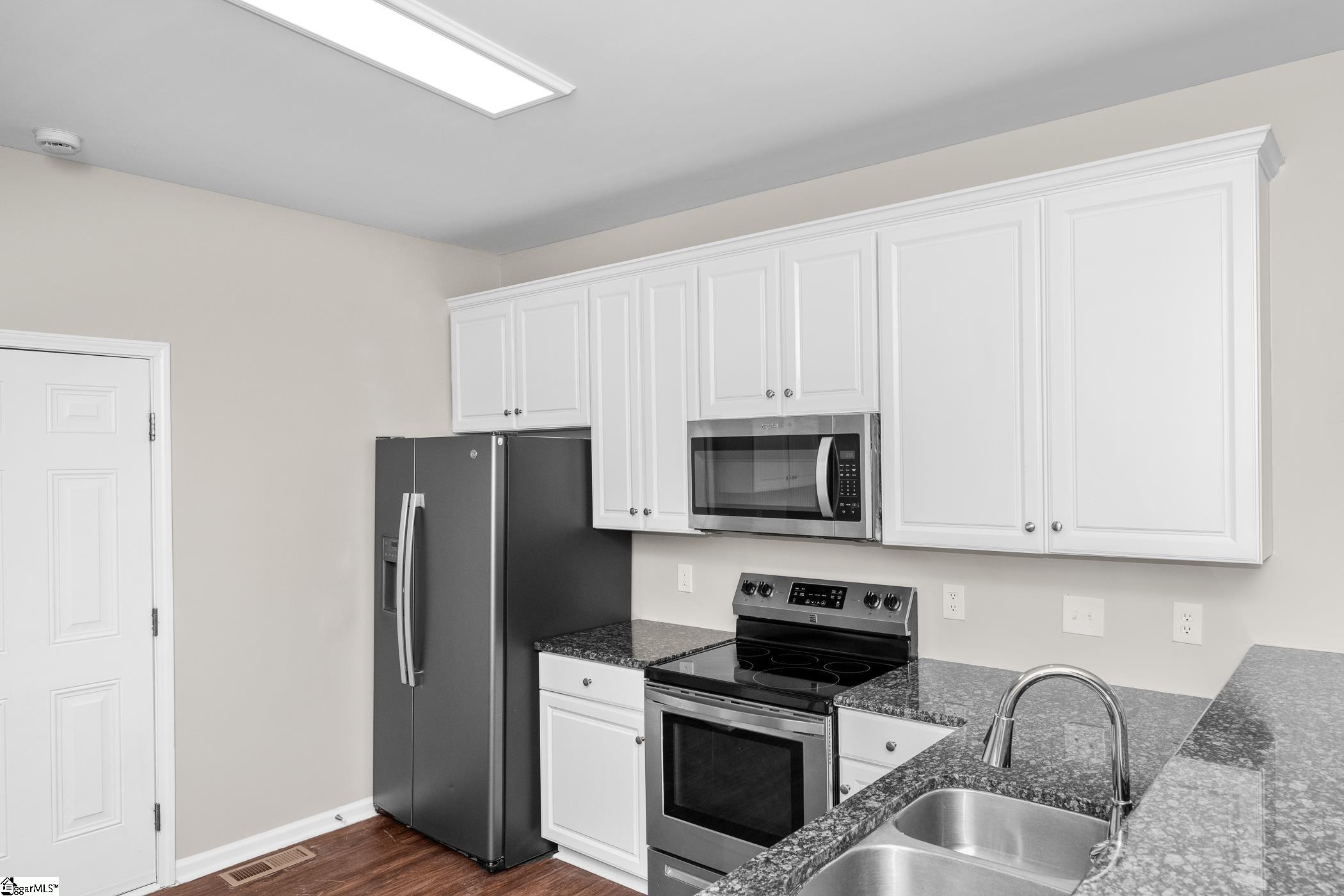507 Walkingstick Way Simpsonville, SC 29680