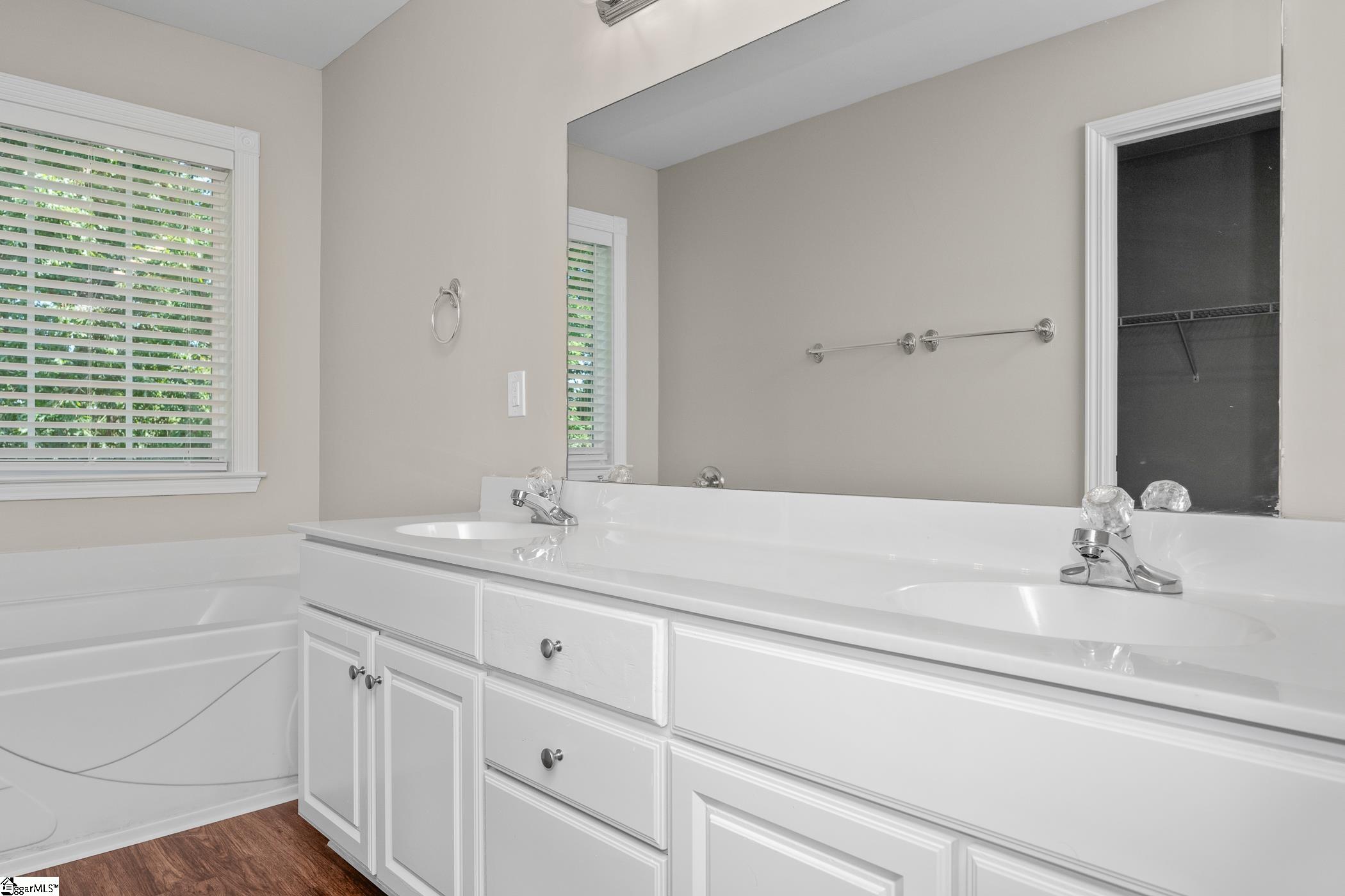 507 Walkingstick Way Simpsonville, SC 29680