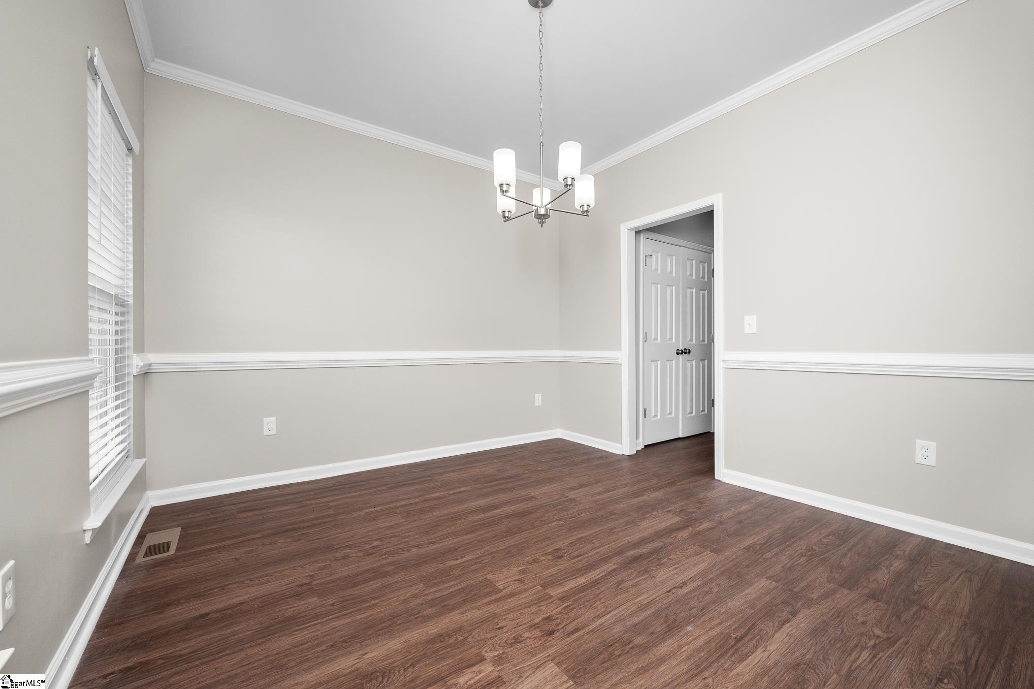 507 Walkingstick Way Simpsonville, SC 29680