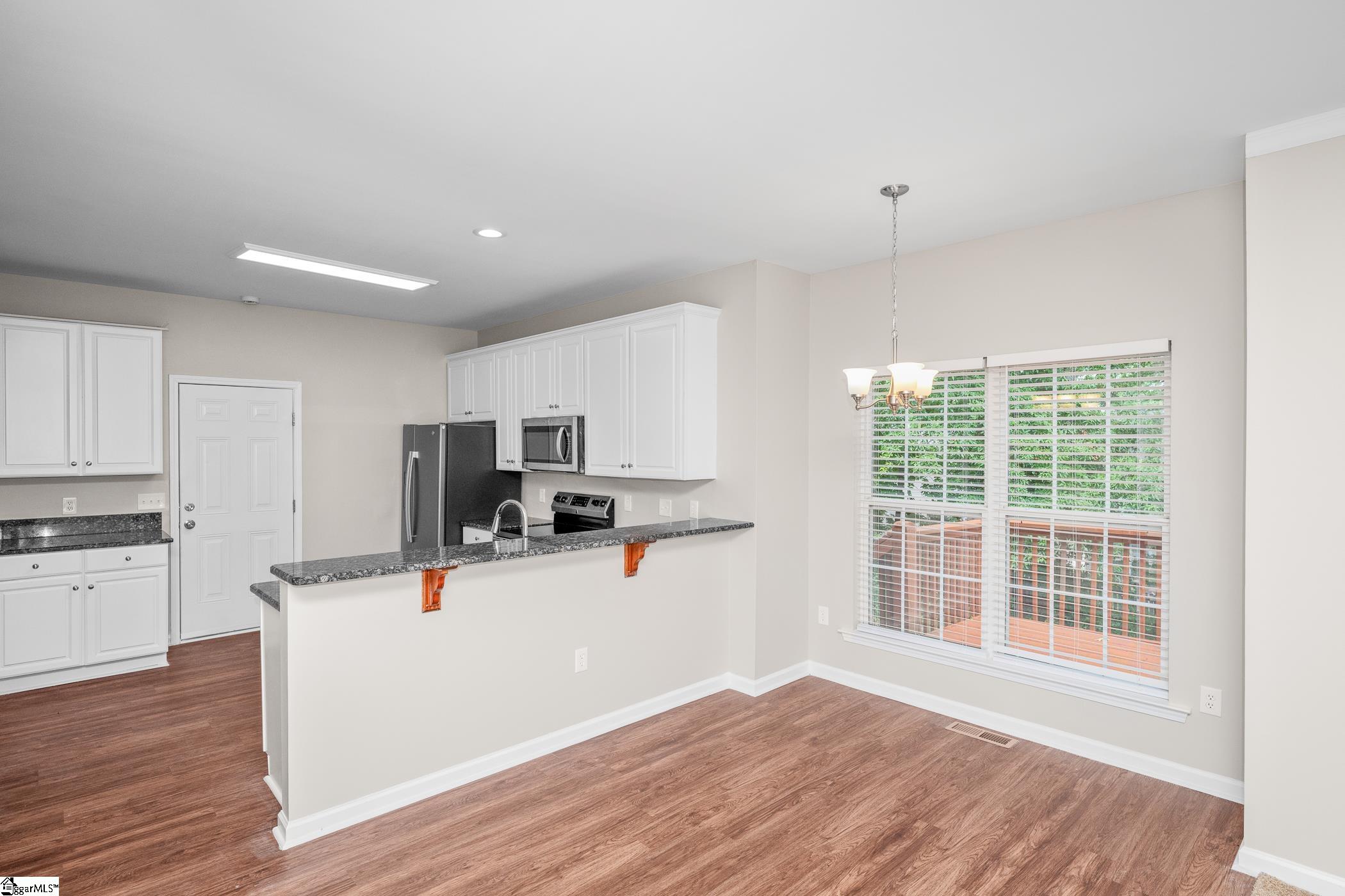 507 Walkingstick Way Simpsonville, SC 29680