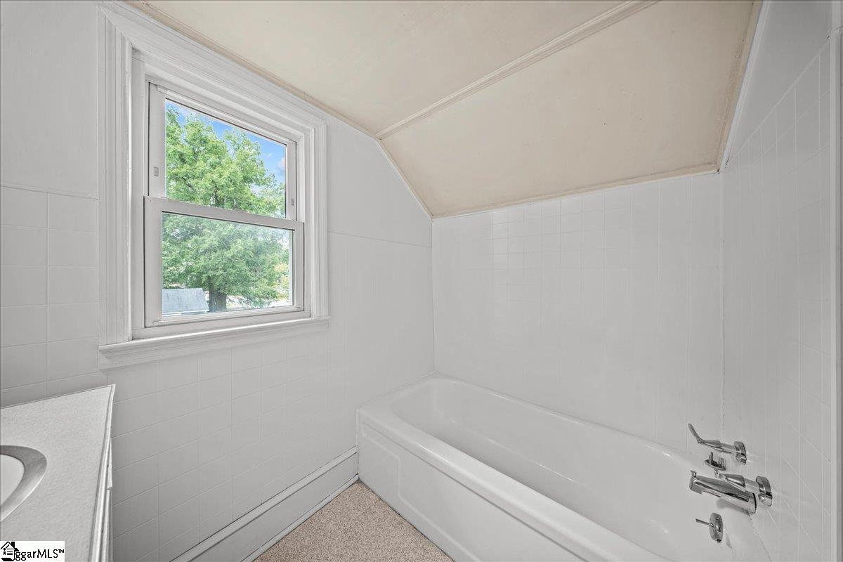 803 S Limestone Street Gaffney, SC 29341