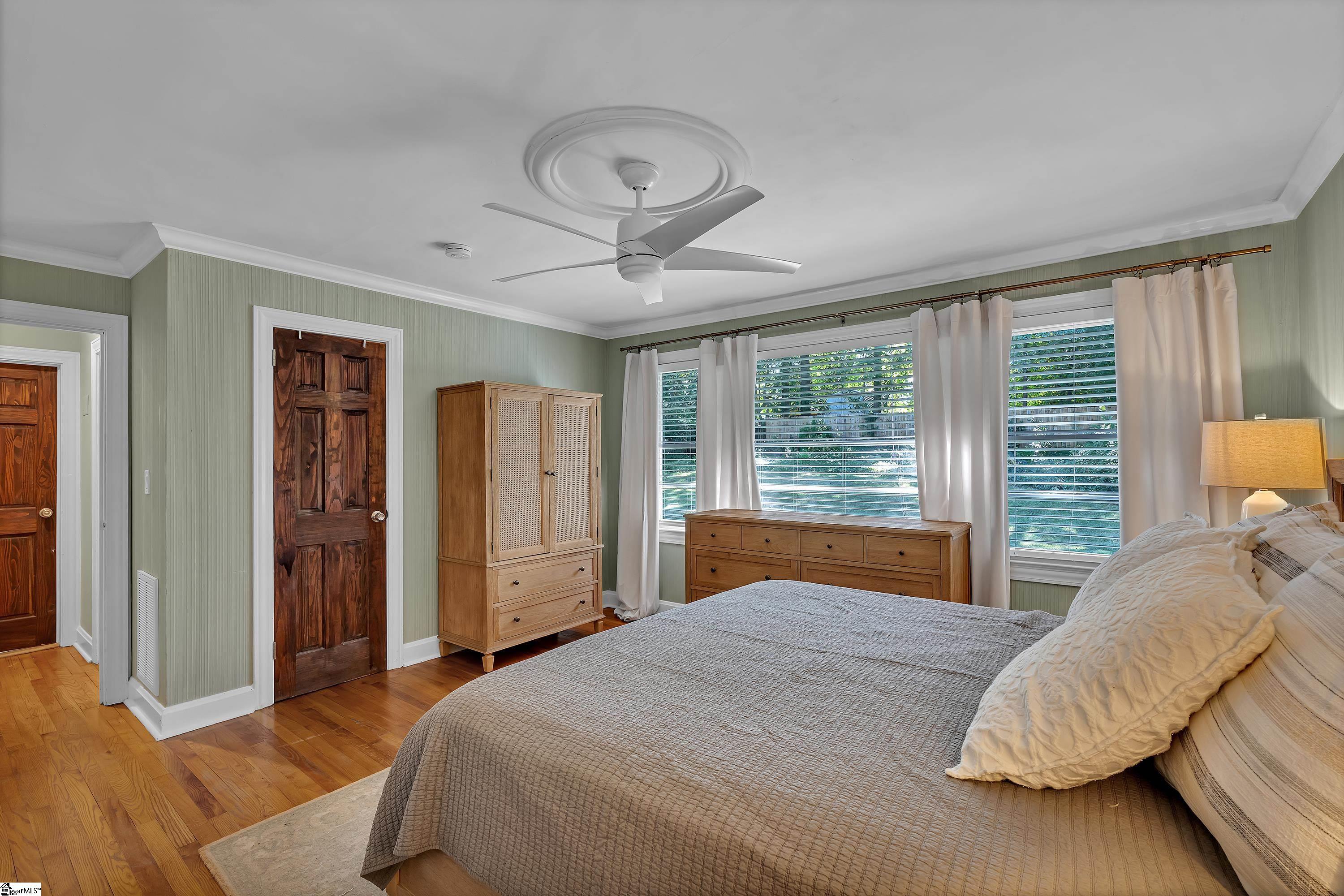 70 Lake Forest Drive Greenville, SC 29609
