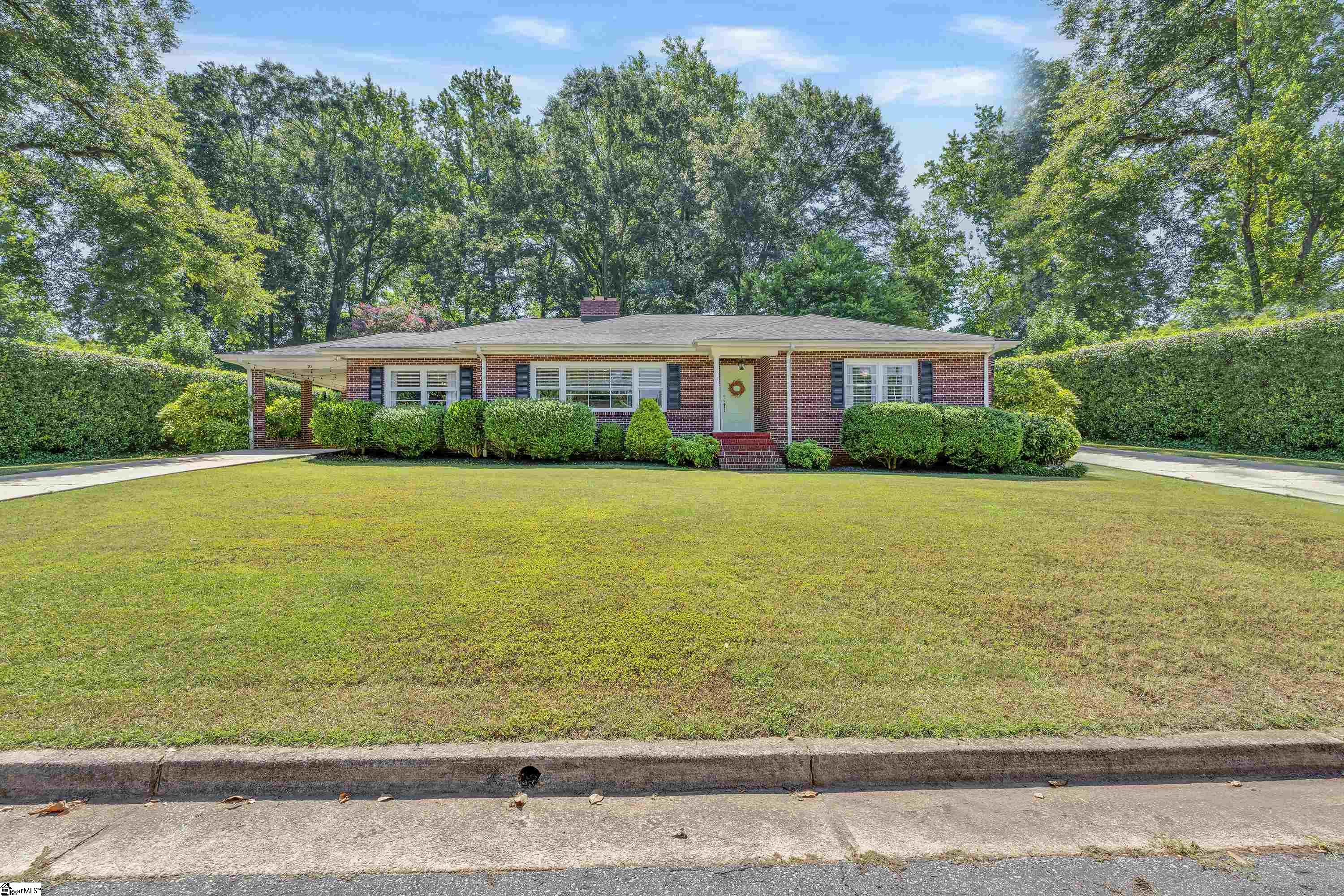 70 Lake Forest Drive Greenville, SC 29609