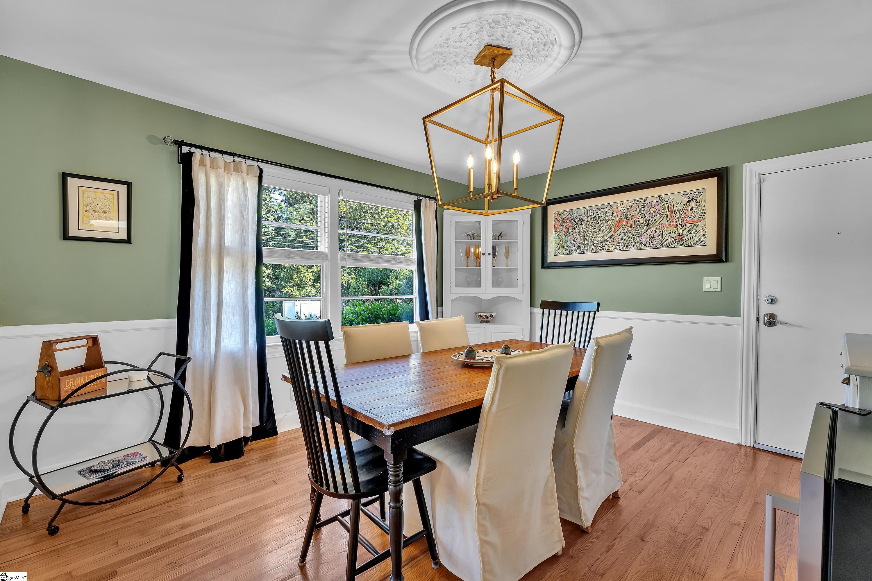 70 Lake Forest Drive Greenville, SC 29609