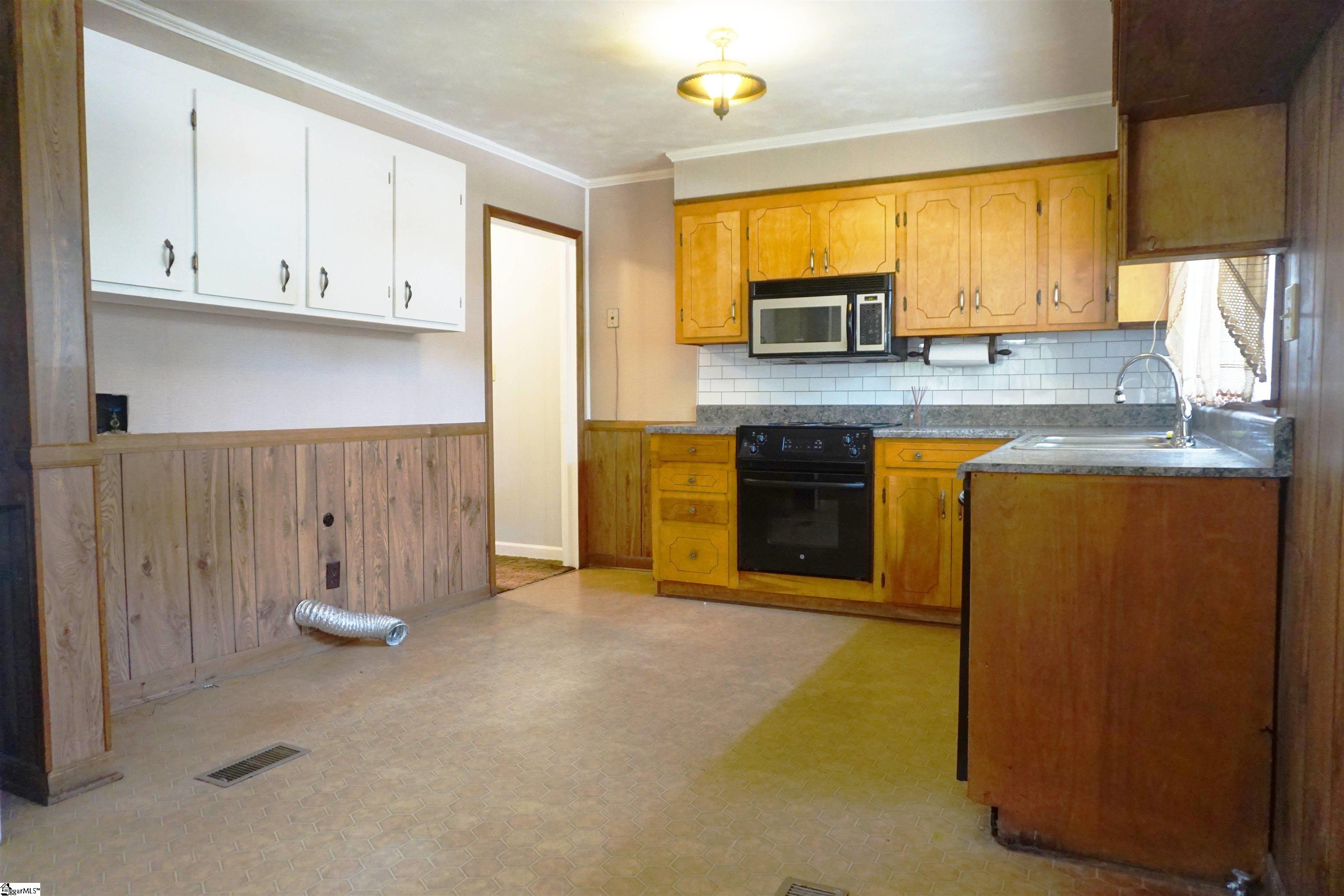 622 Ethel Road Spartanburg, SC 29301