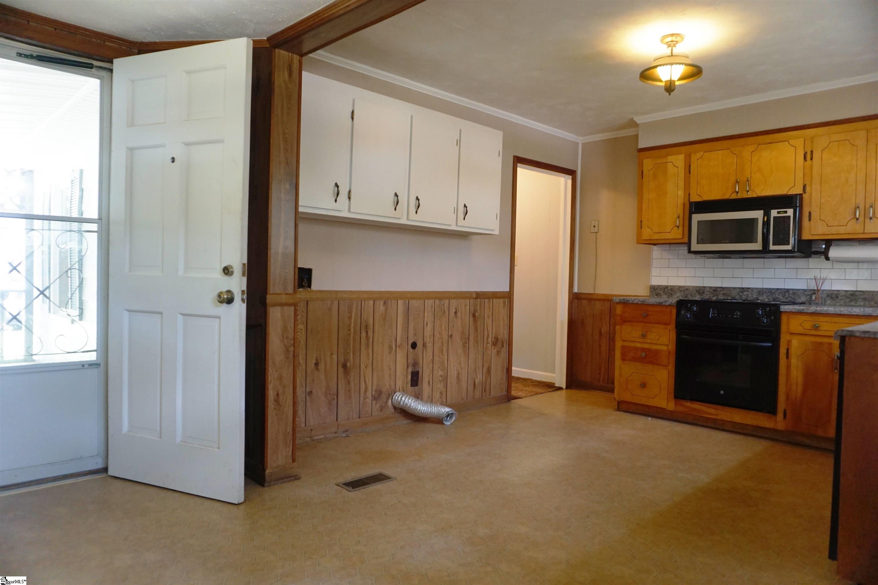 622 Ethel Road Spartanburg, SC 29301