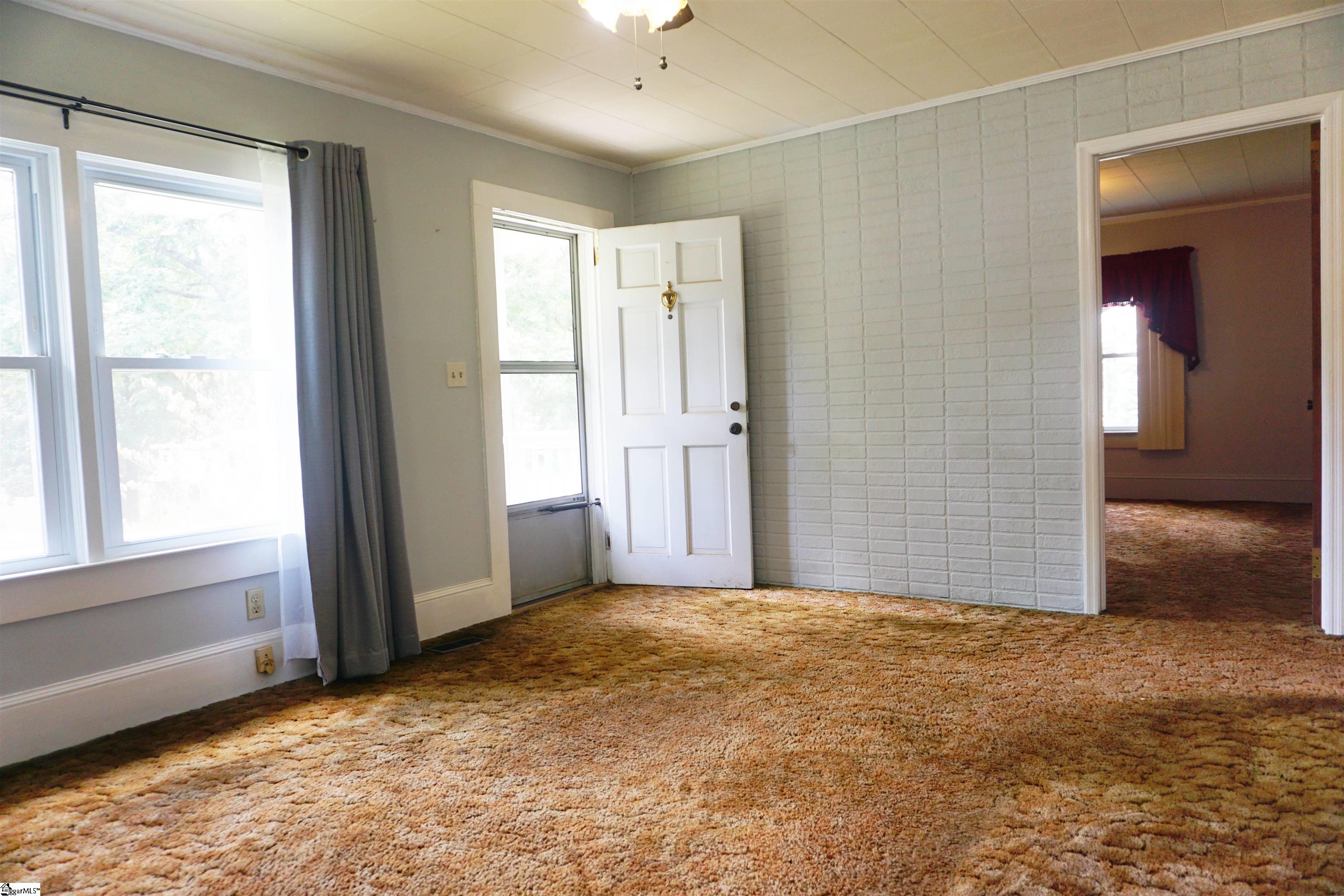 622 Ethel Road Spartanburg, SC 29301