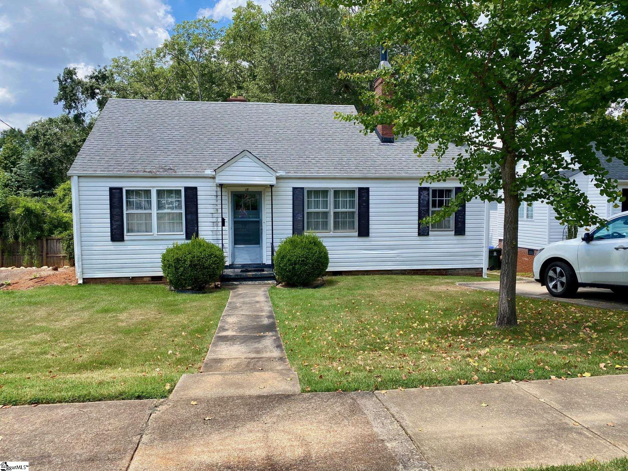 18 Amherst Avenue Greenville, SC 29605