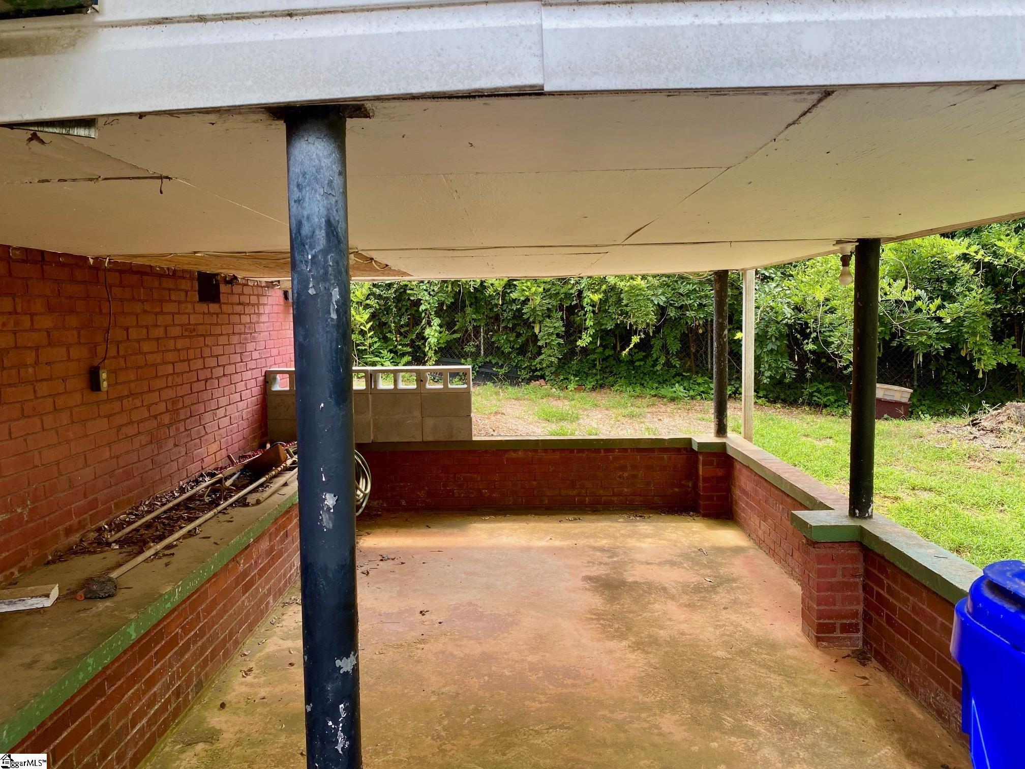 18 Amherst Avenue Greenville, SC 29605