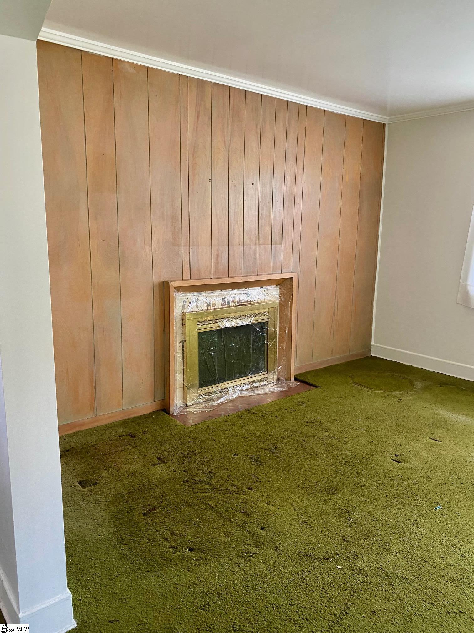 18 Amherst Avenue Greenville, SC 29605